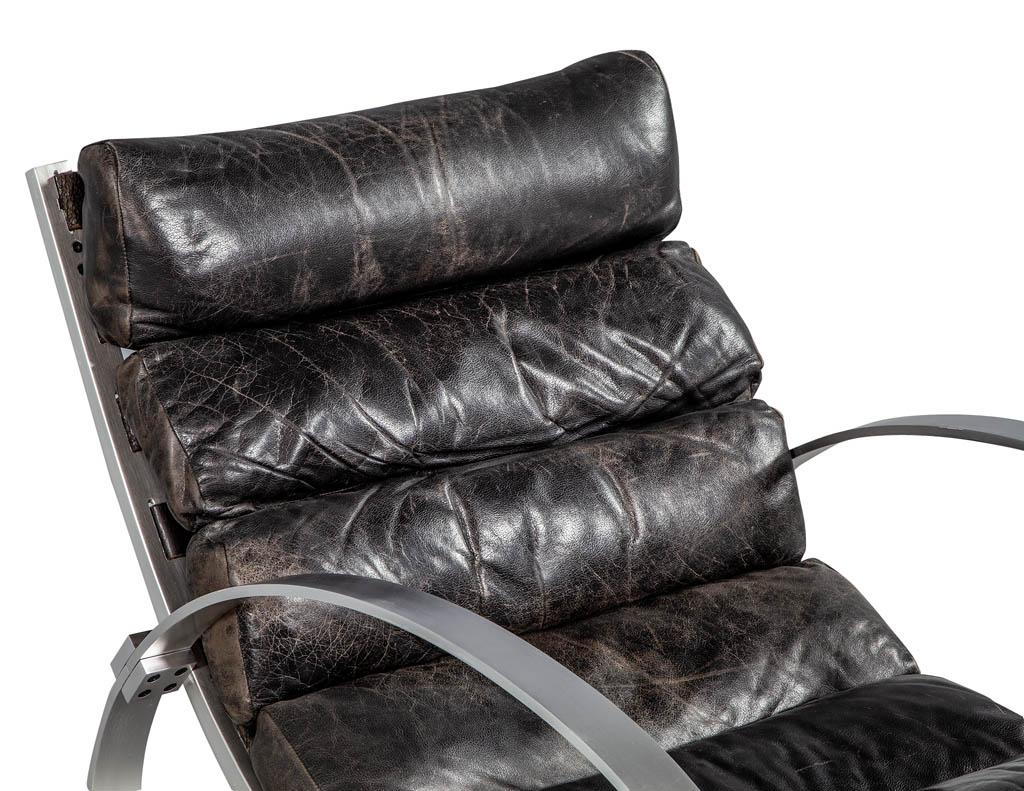 Mid-Century Modern Hans Kaufeld fauteuil à bascule moderne mi-siècle en cuir et aluminium brossé en vente