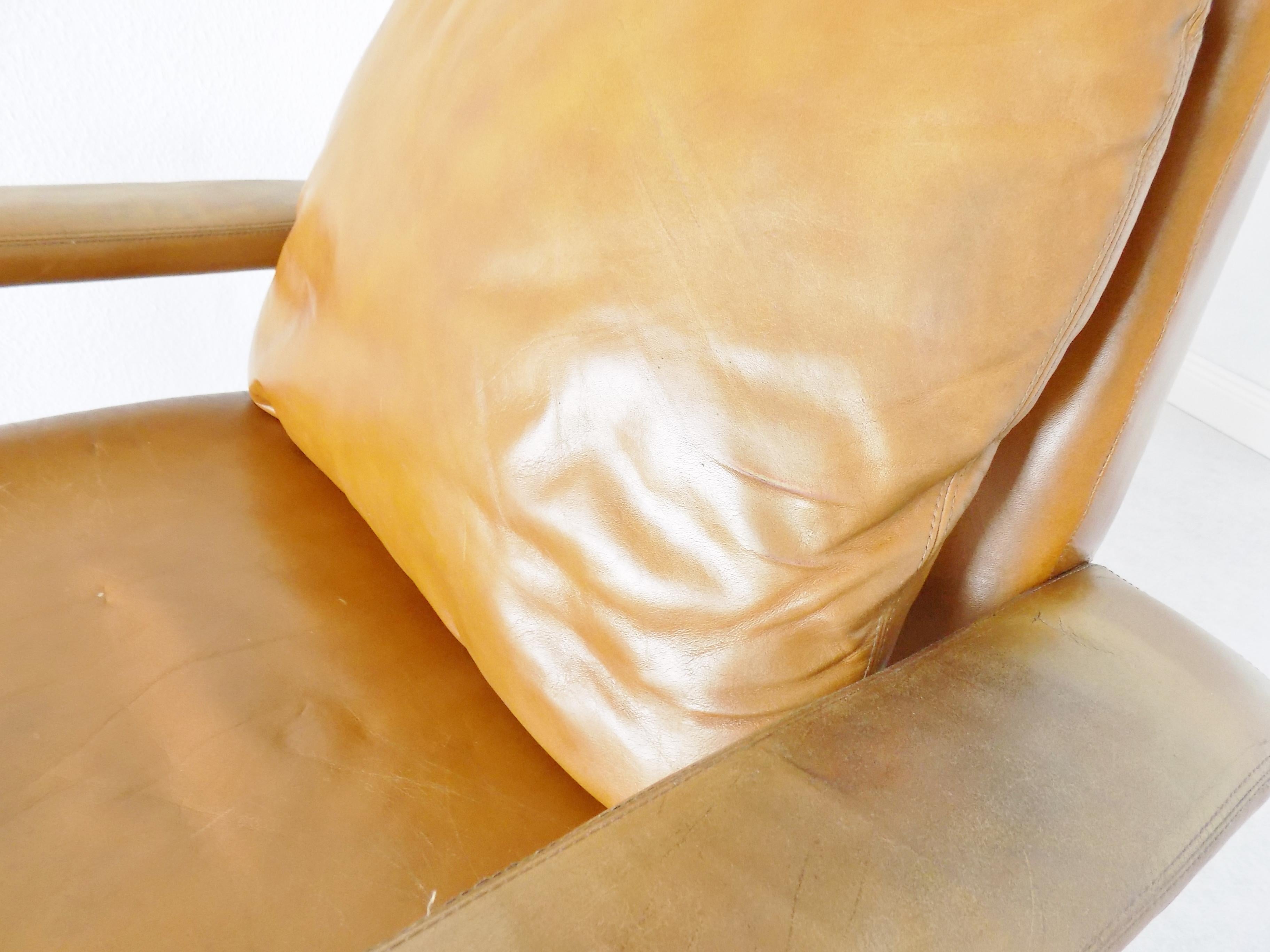 Hans Kaufeld Lounge Chair, Caramel leather, German, mid-century modern, swivel For Sale 4