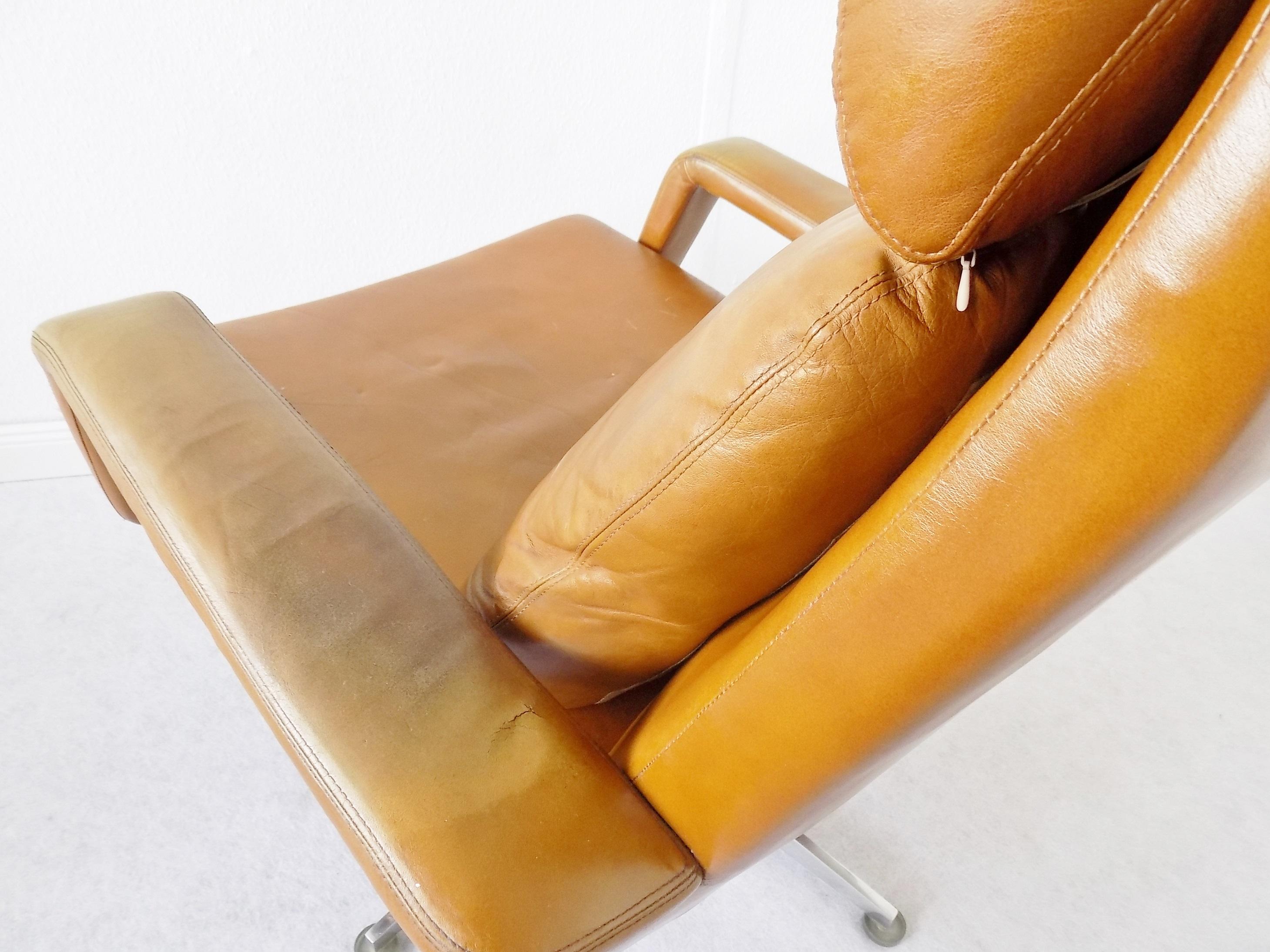 Hans Kaufeld Lounge Chair, Caramel leather, German, mid-century modern, swivel For Sale 6