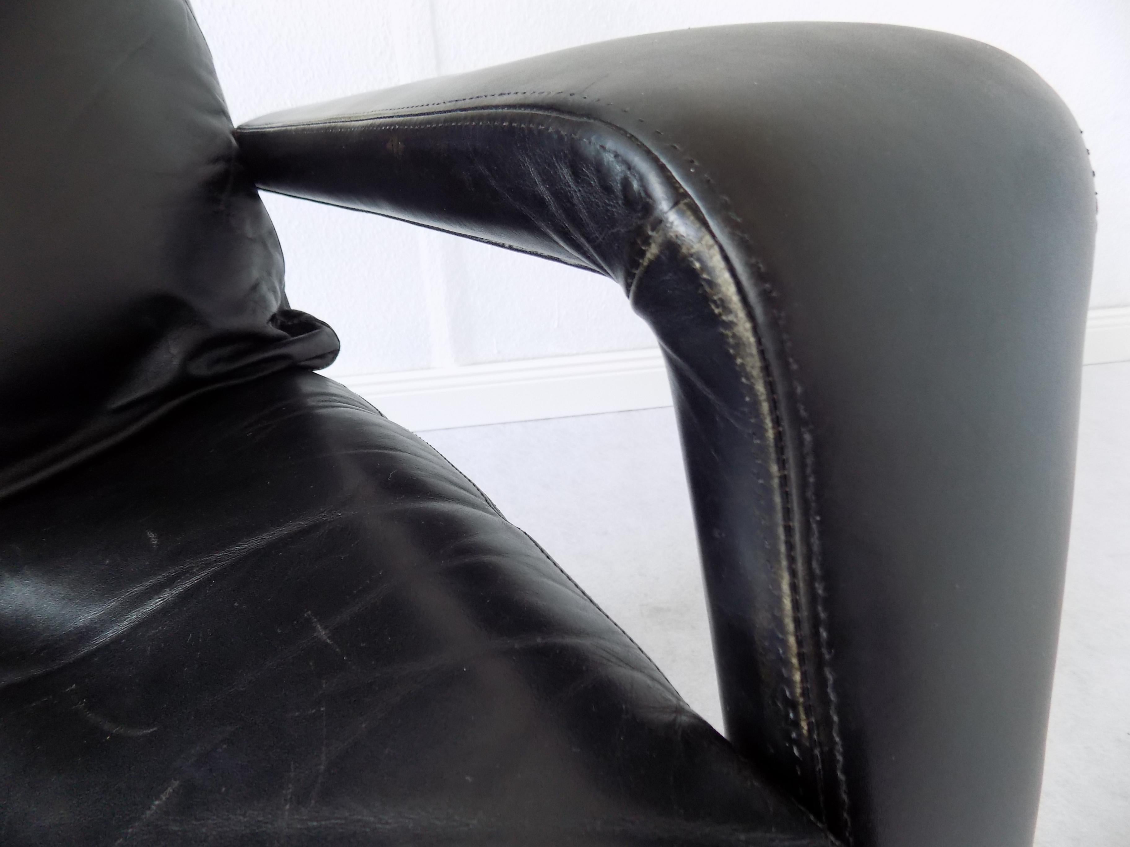 Hans Kaufeld Lounge Chair, German, Black leather, mid-century modern, swivel For Sale 8