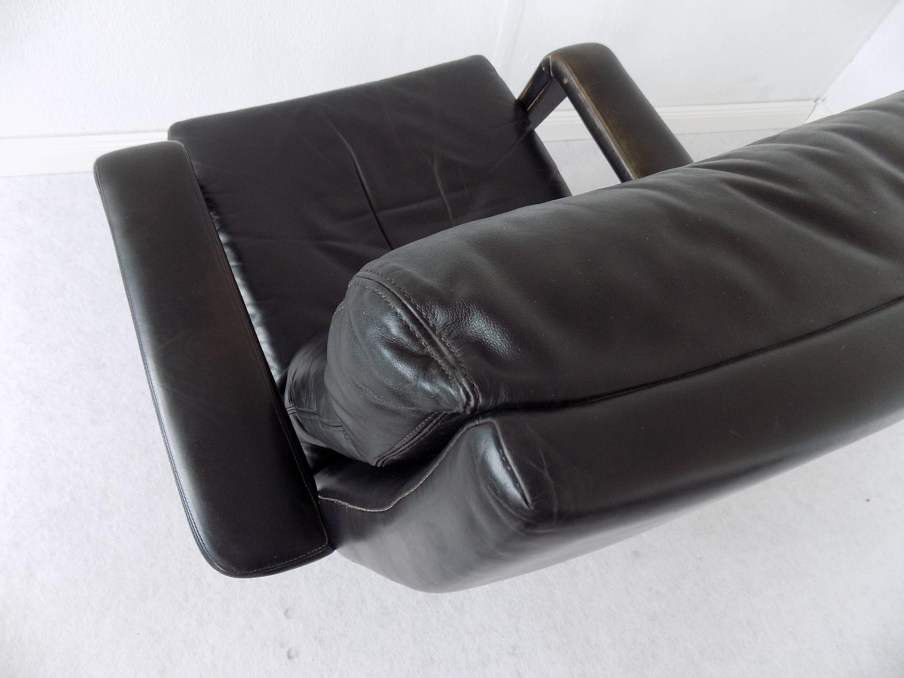 Hans Kaufeld Lounge Chair, German, Black leather, mid-century modern, swivel For Sale 12