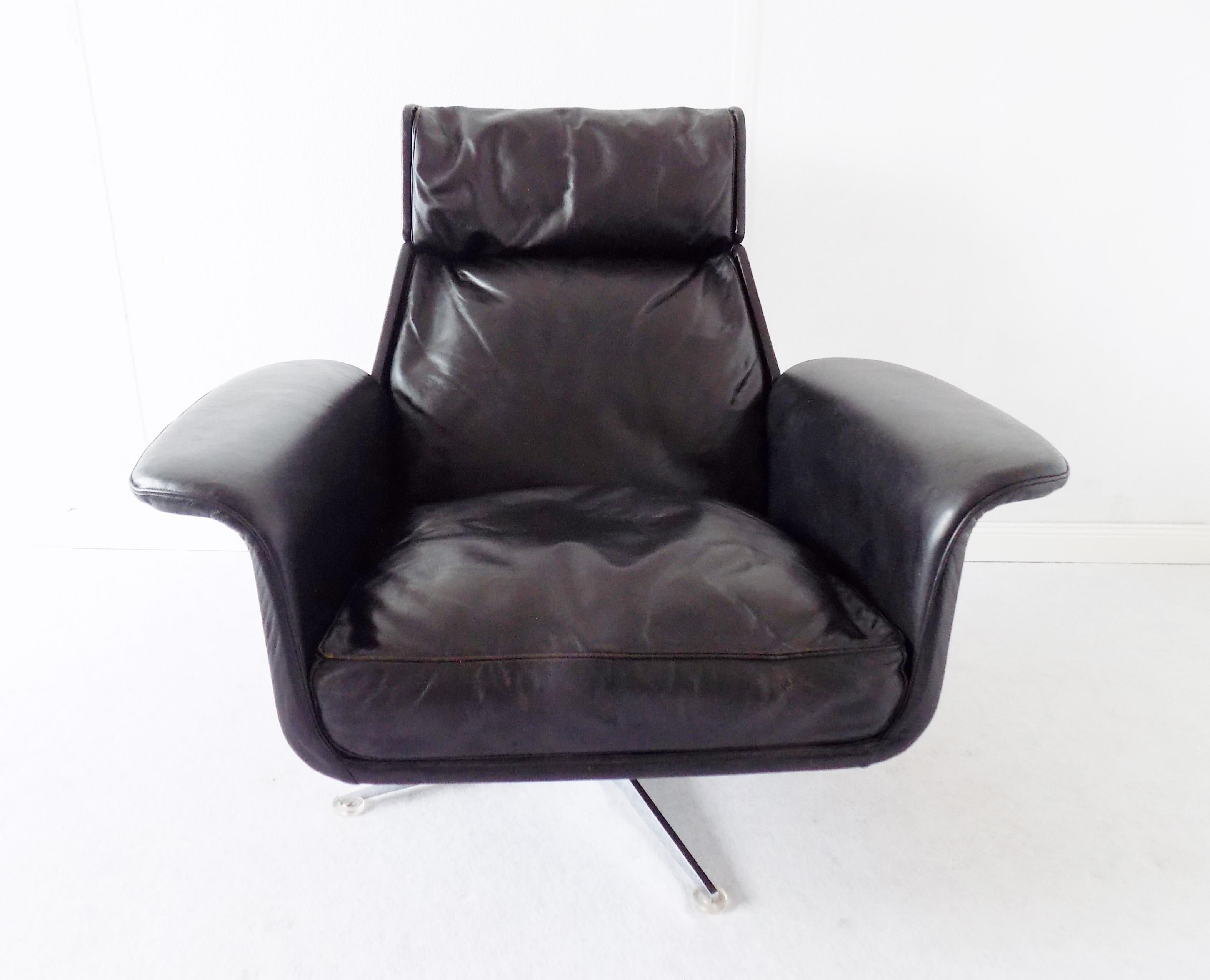 Hans Kaufeld Siesta 62 avec pouf en cuir, fauteuil de salon moderne du milieu du siècle dernier en vente 3