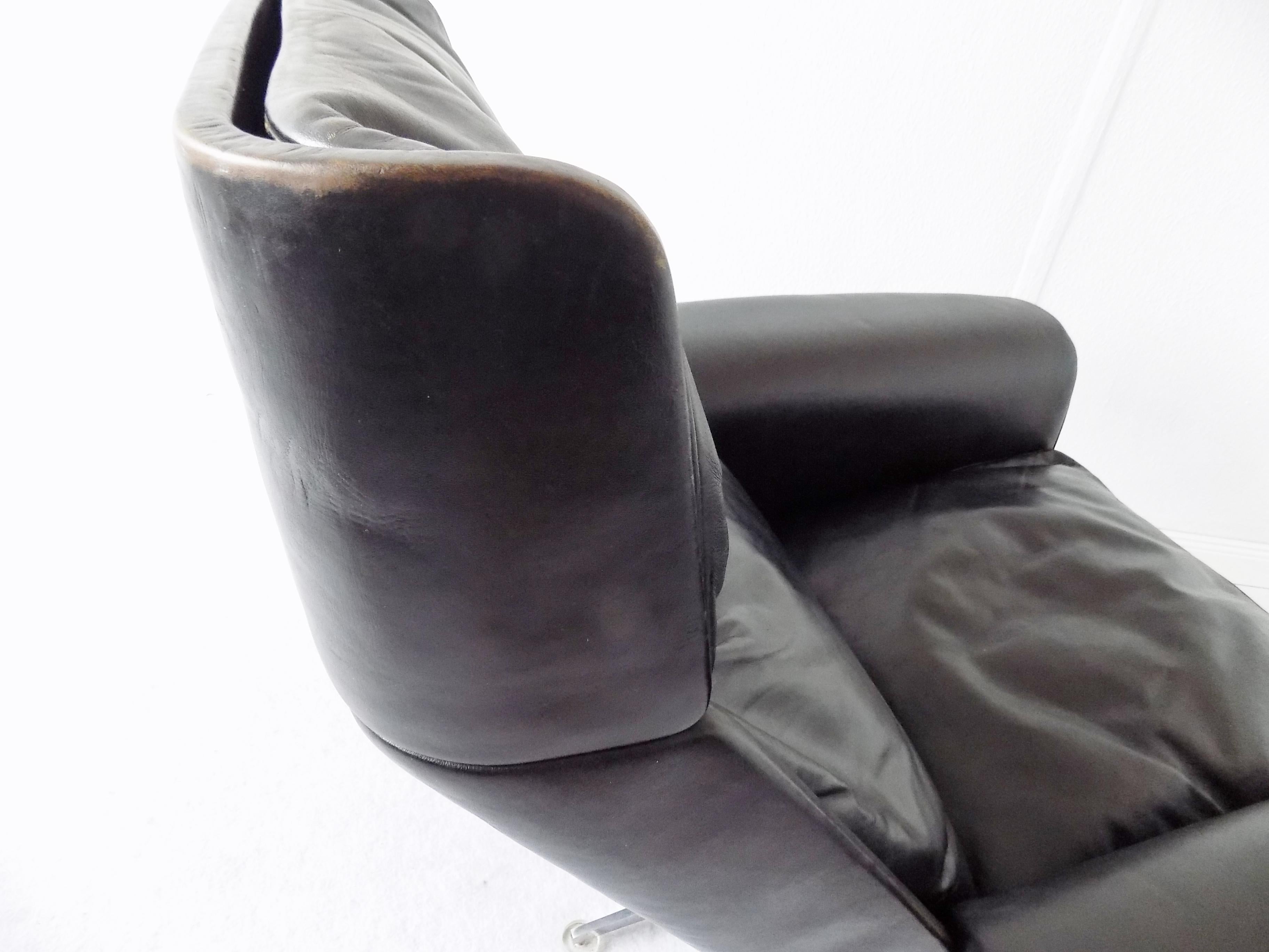 Hans Kaufeld Siesta 62 avec pouf en cuir, fauteuil de salon moderne du milieu du siècle dernier en vente 5