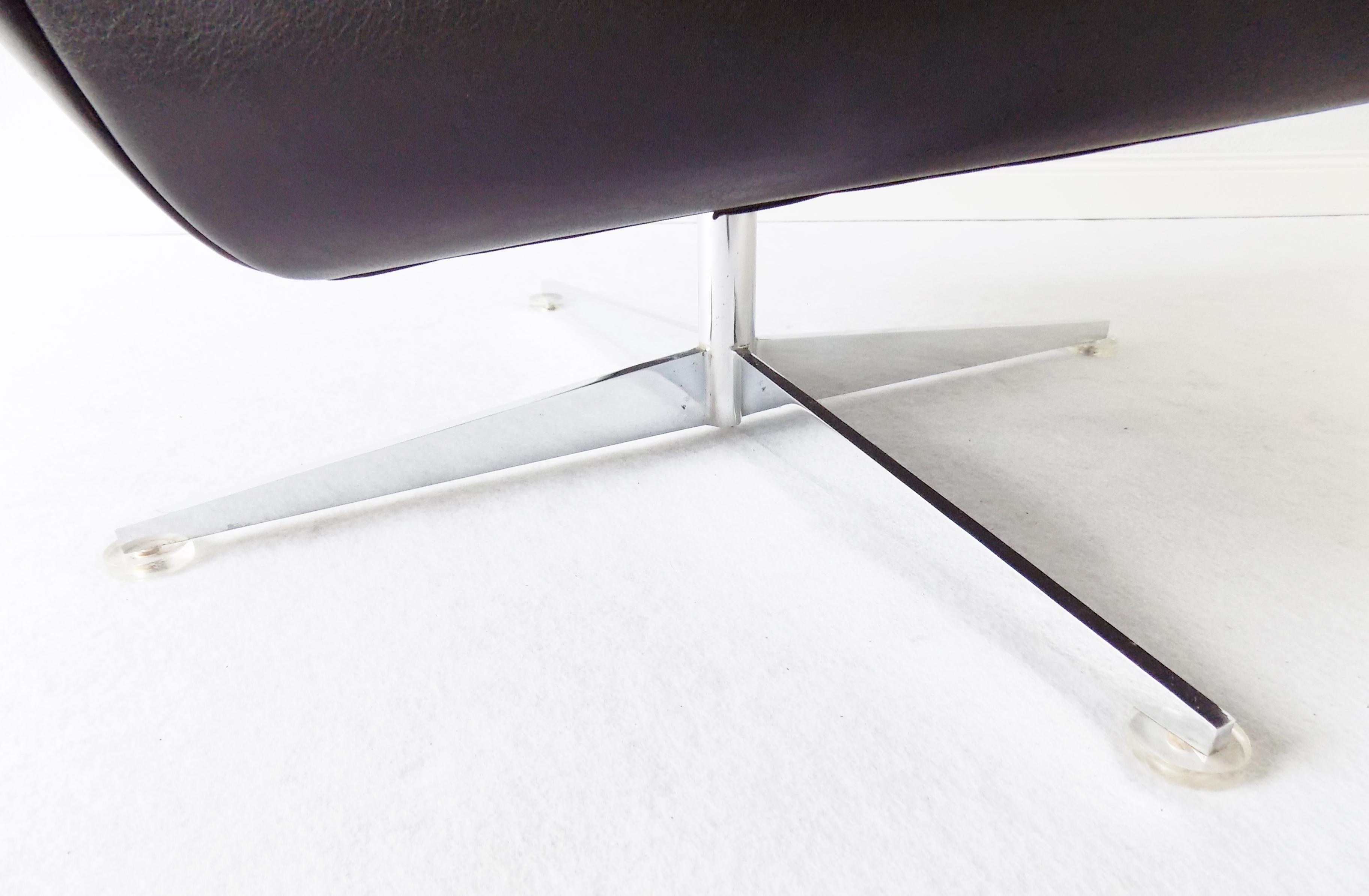 Hans Kaufeld Siesta 62 avec pouf en cuir, fauteuil de salon moderne du milieu du siècle dernier en vente 10