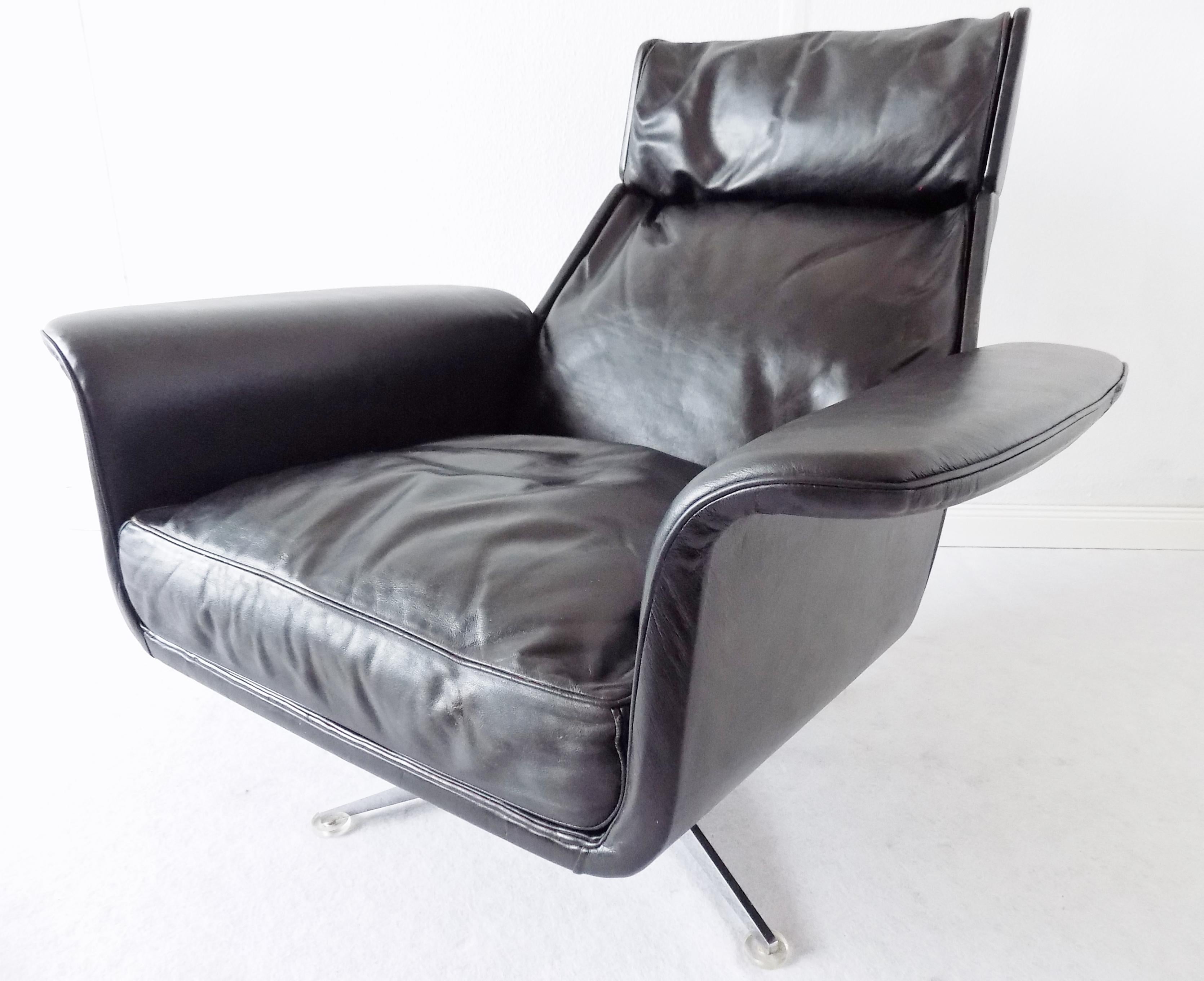 Hans Kaufeld Siesta 62 avec pouf en cuir, fauteuil de salon moderne du milieu du siècle dernier en vente 12