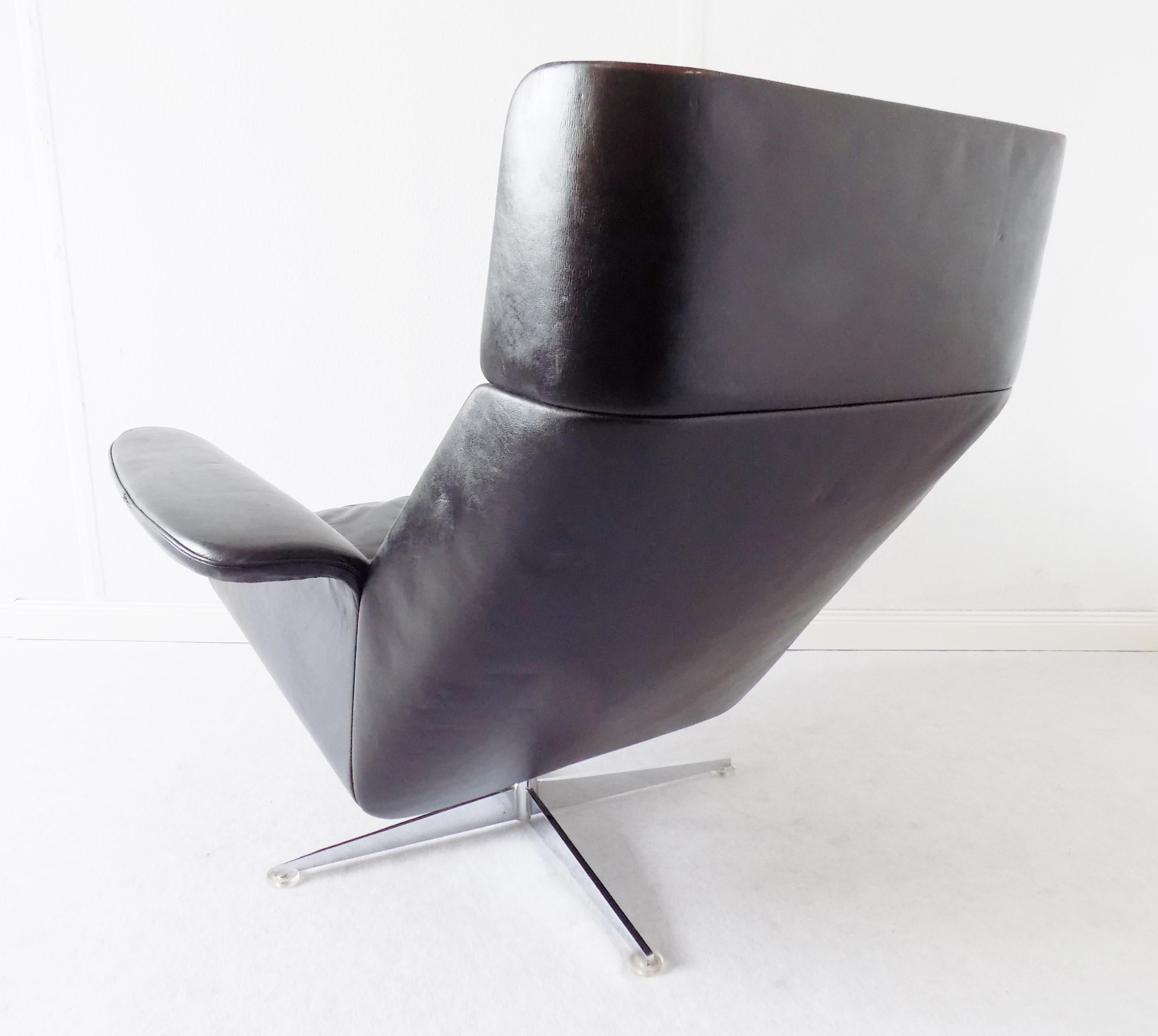 Hans Kaufeld Siesta 62 avec pouf en cuir, fauteuil de salon moderne du milieu du siècle dernier Bon état - En vente à Ludwigslust, Mecklenburg-Vorpommern