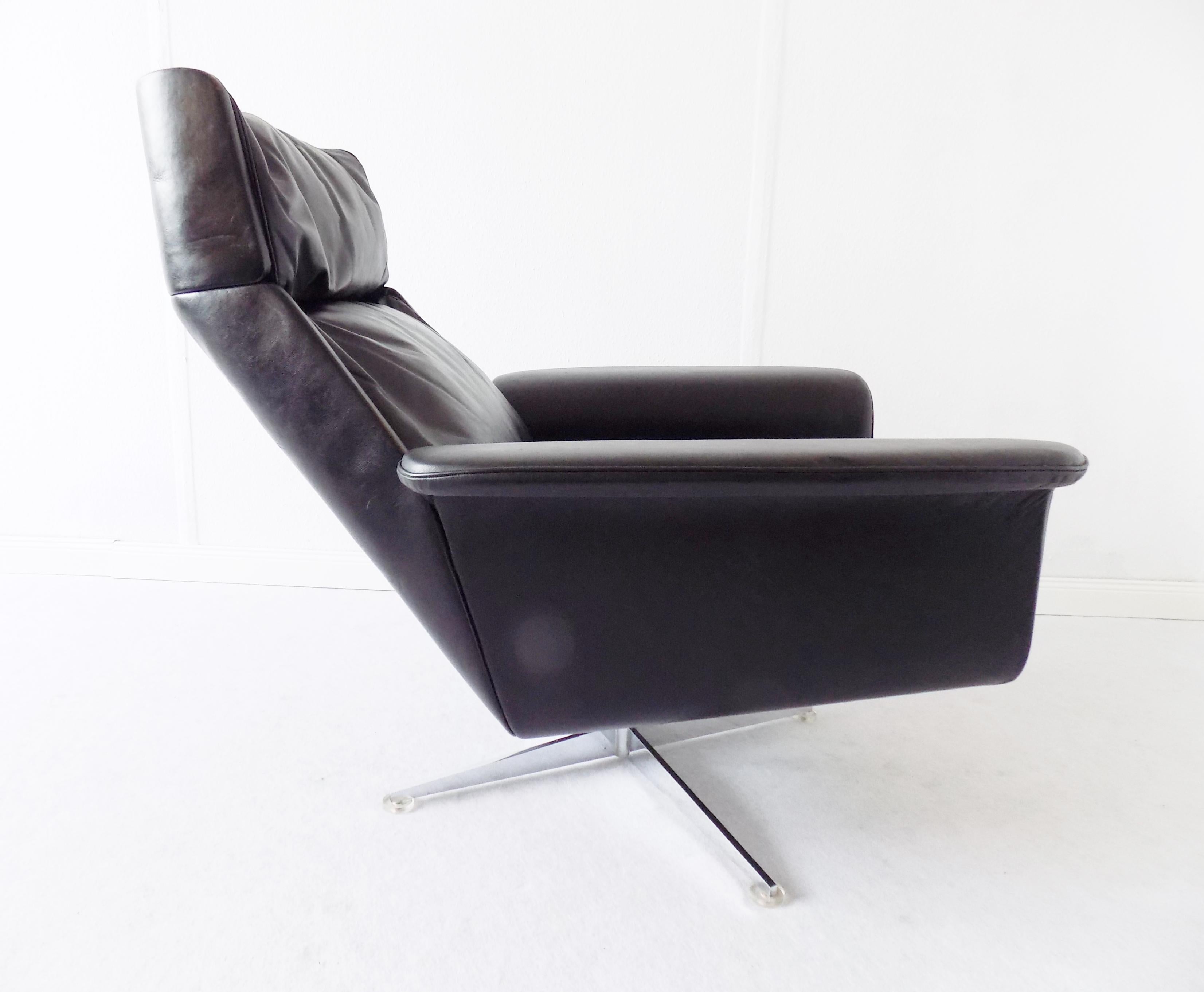 Hans Kaufeld Siesta 62 avec pouf en cuir, fauteuil de salon moderne du milieu du siècle dernier en vente 1