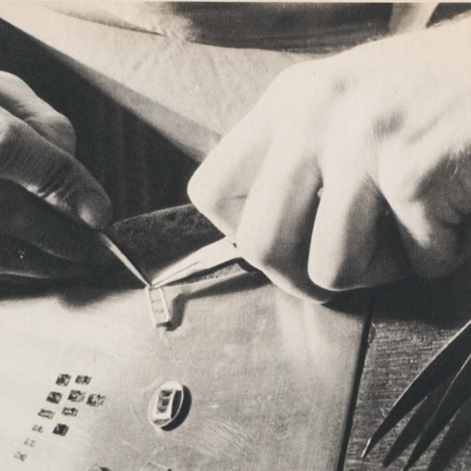 Vetro Hans Keer-Bale Fotografo d'epoca, 1940 circa in vendita