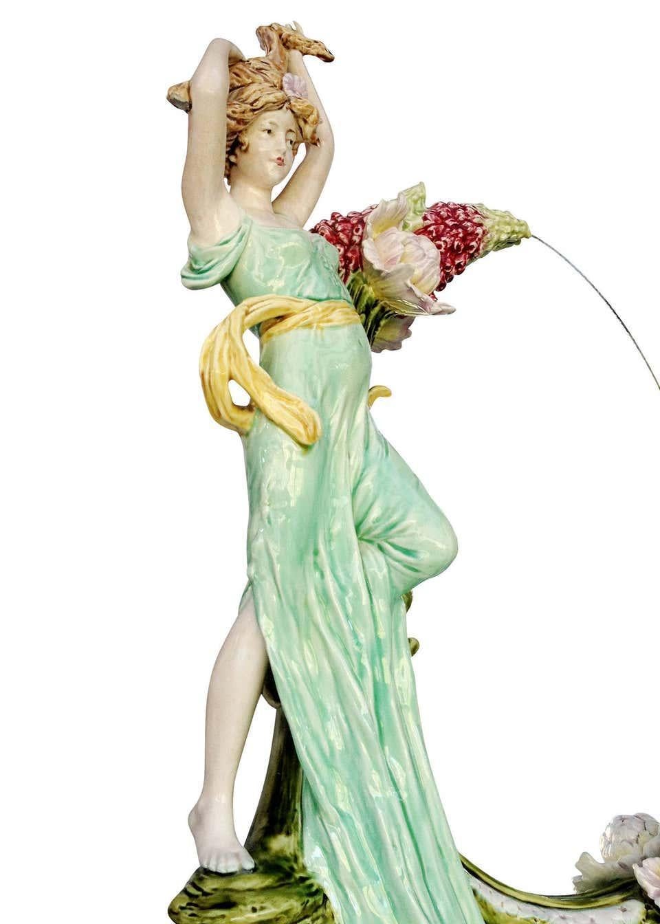 Début du 20ème siècle Miroir de coiffeuse figuratif Art Nouveau de Hans Kieweg pour Fraureuth en vente