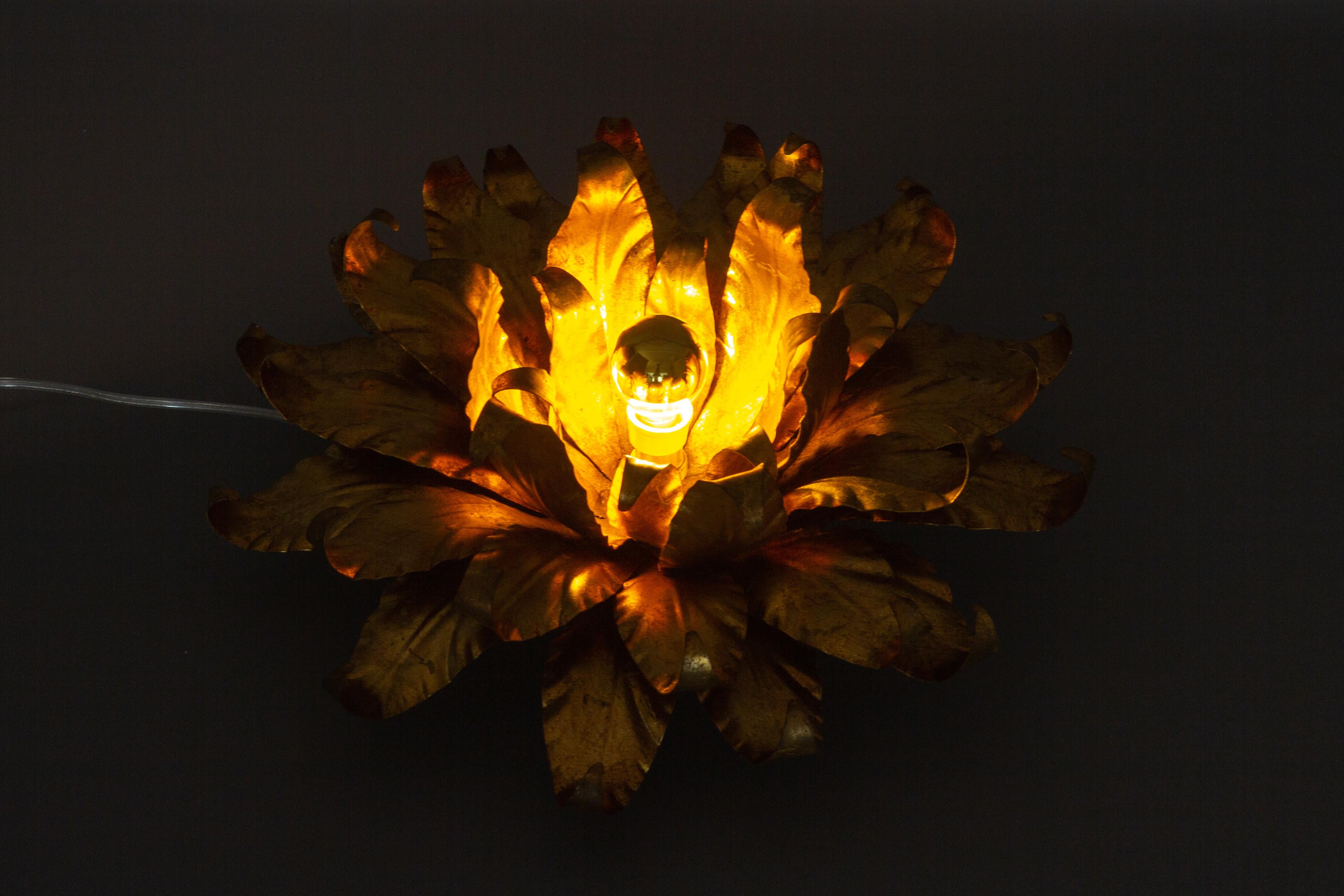 German Hans Kögl Design Gilt Metal Flower Shaped Flush Mount or Wall Light, 1970s