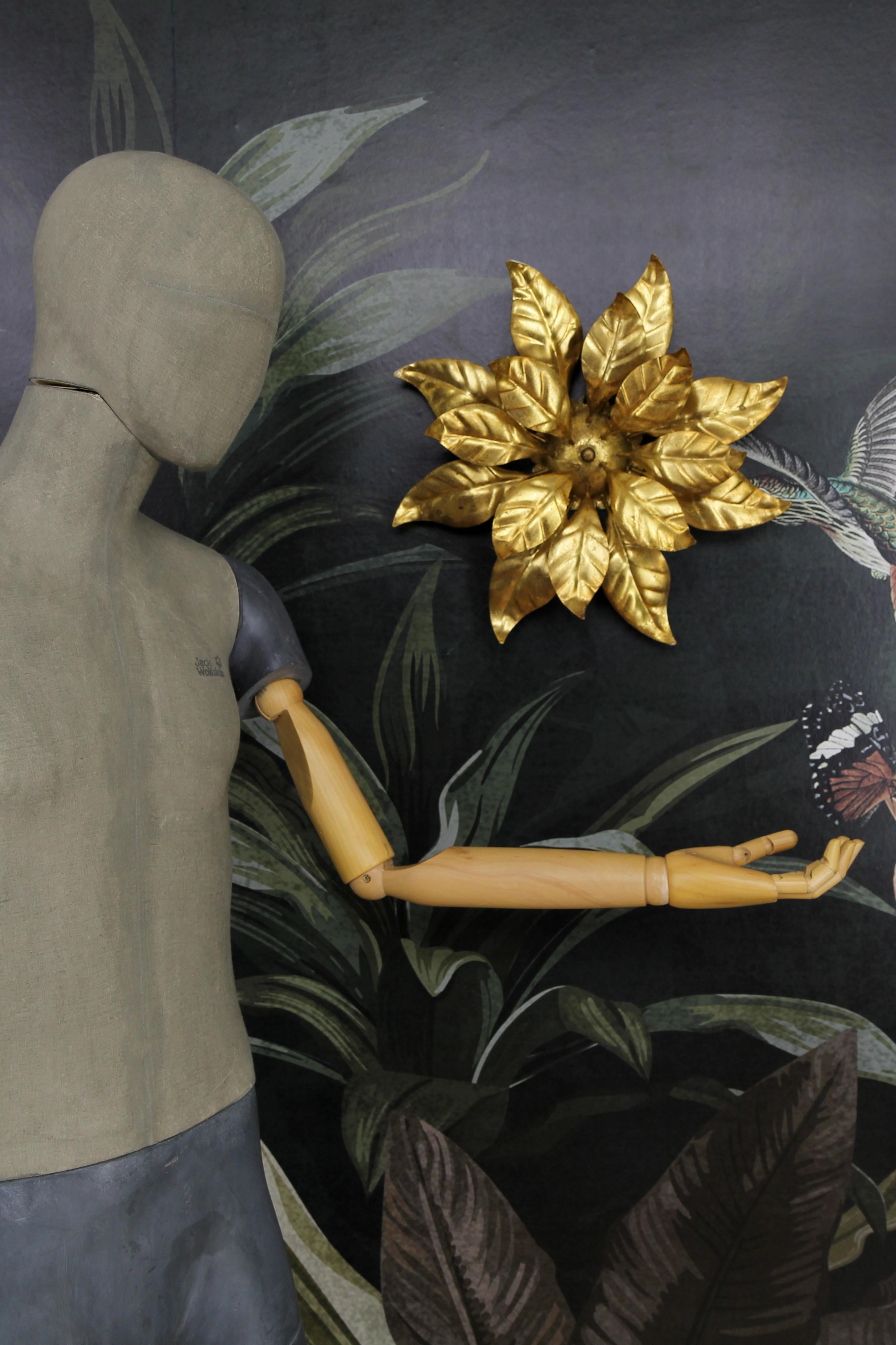 Hans Kögl Design Gilt Metal Flower Shaped Four-Light Wall or Ceiling Lamp, 1970s For Sale 5