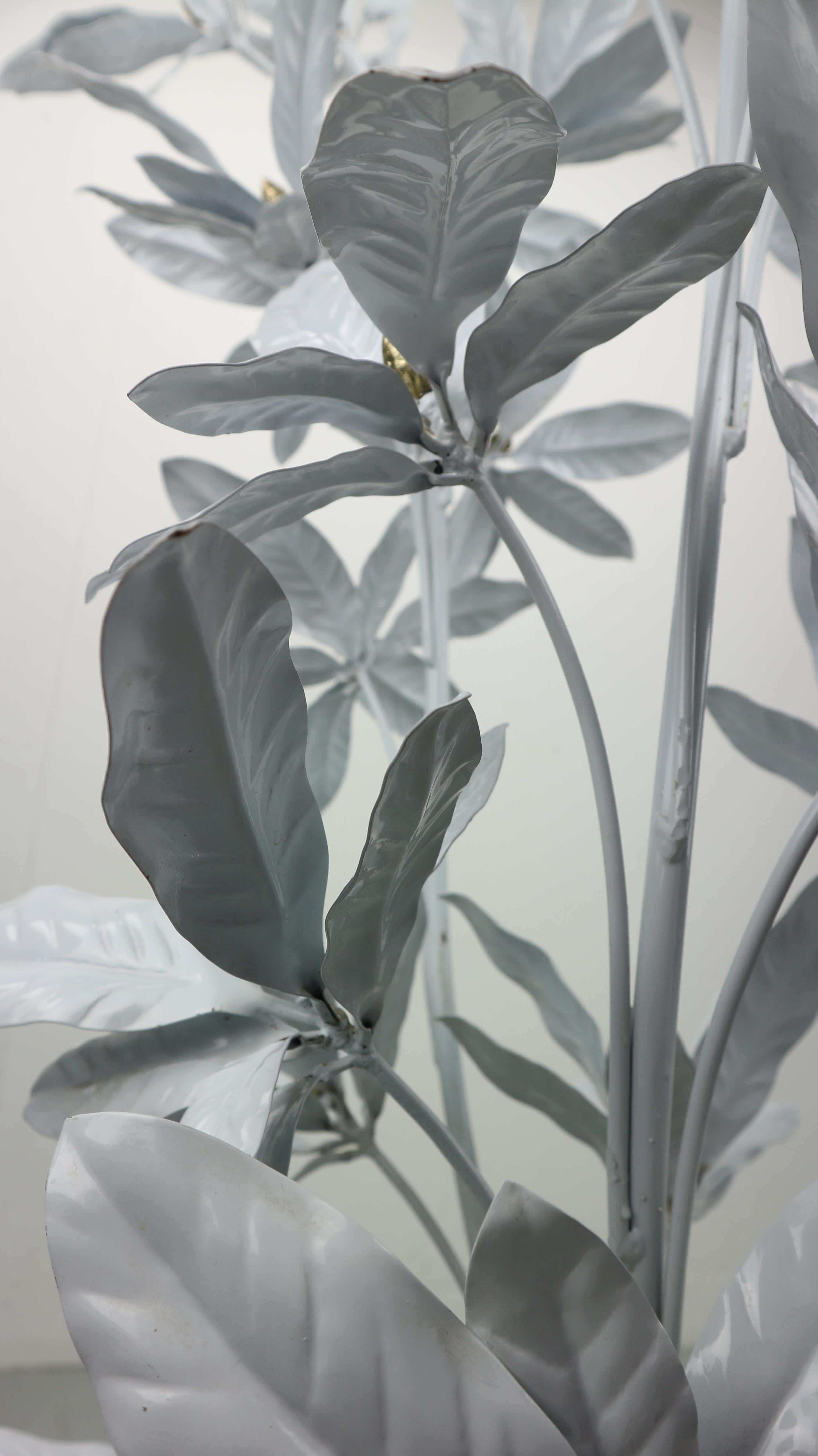 Hans Kögl, Lampada da terra in ottone a forma di fiore, anni '70 in vendita 5