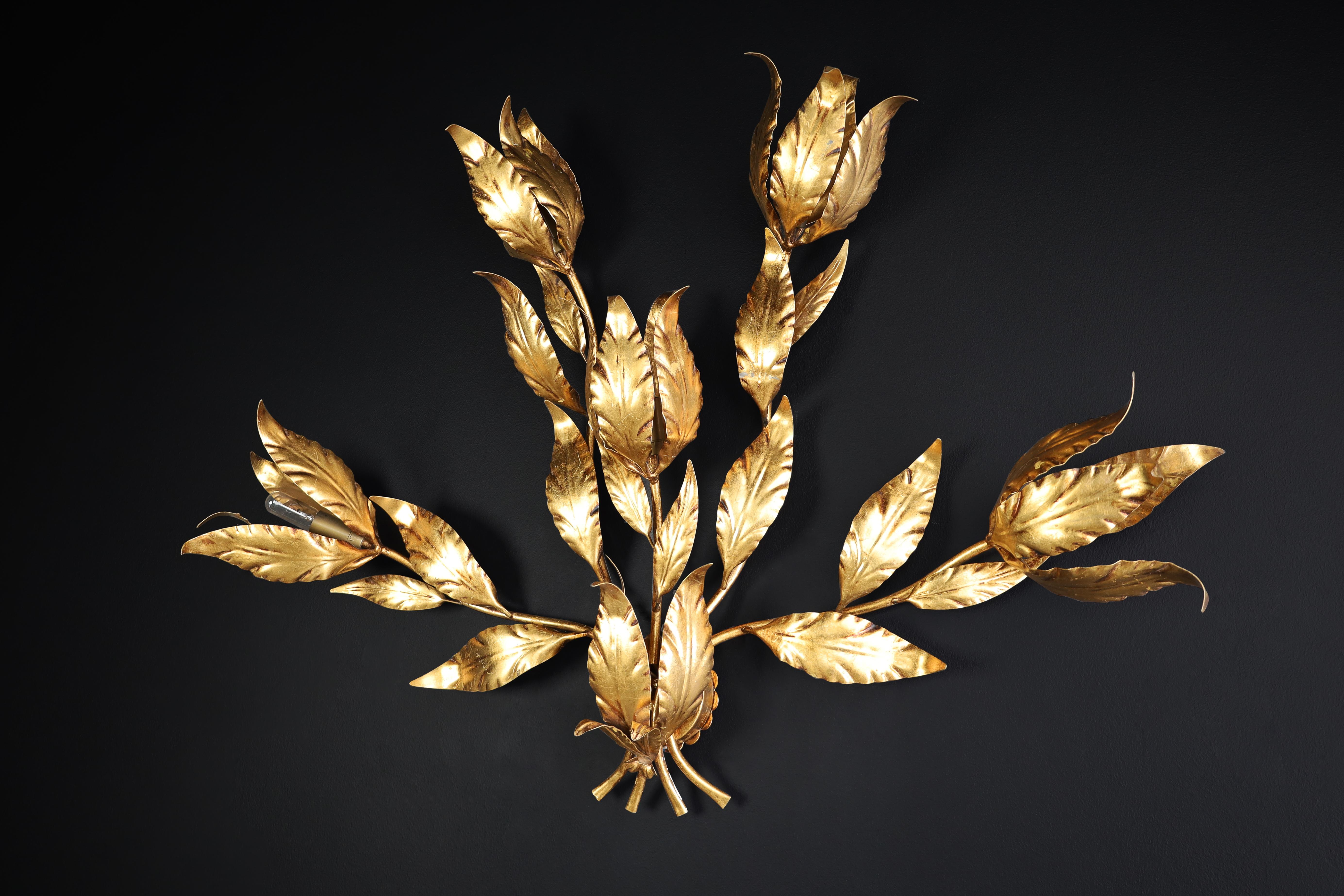 Hans Kögl Gilded Metal Floral Leaf Monumental Wall Sconce, Germany 1970s For Sale 3