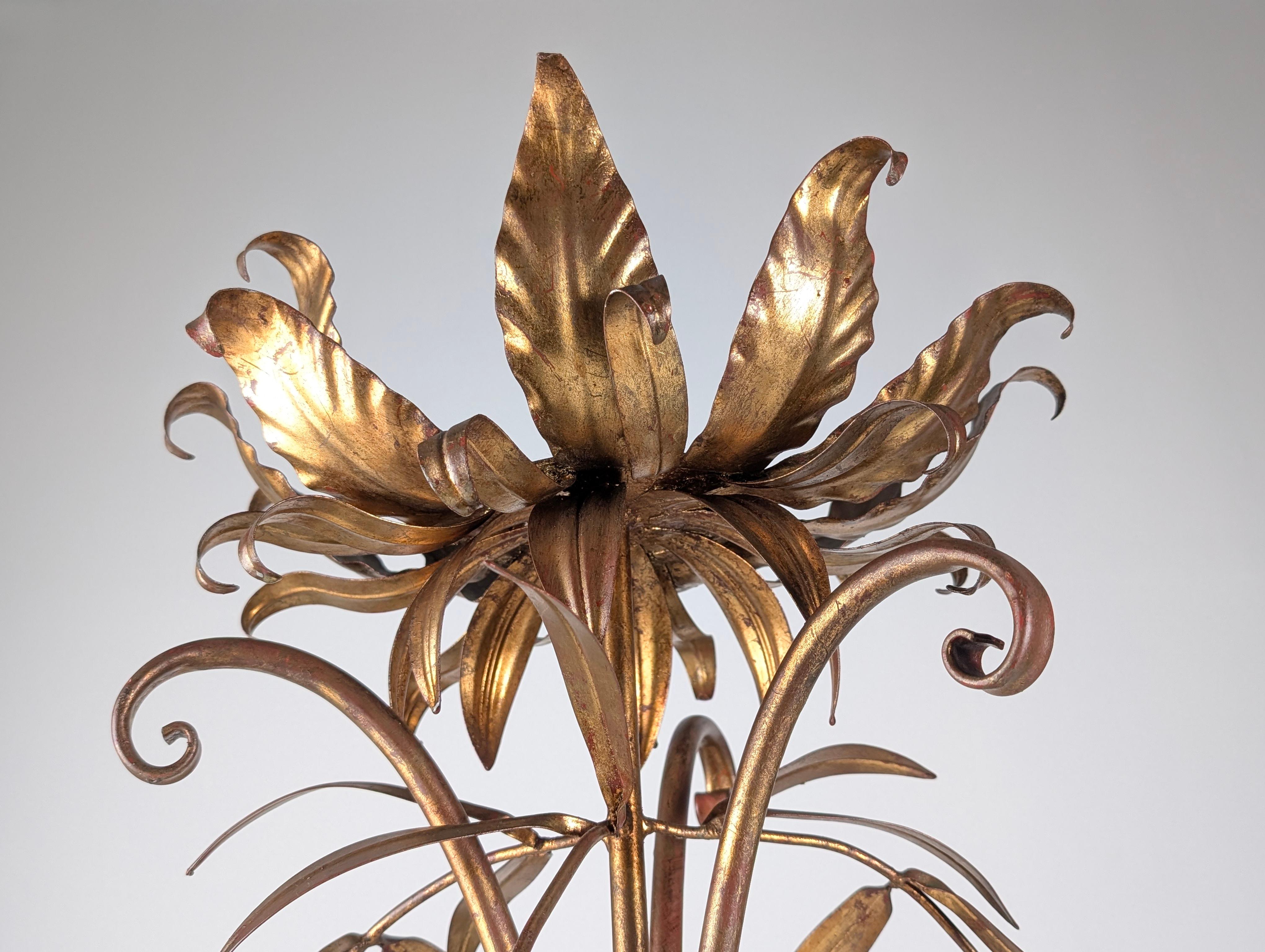 Hans Kögl Gilded Metal Planter with Leaves, Germany, 1970s en vente 1