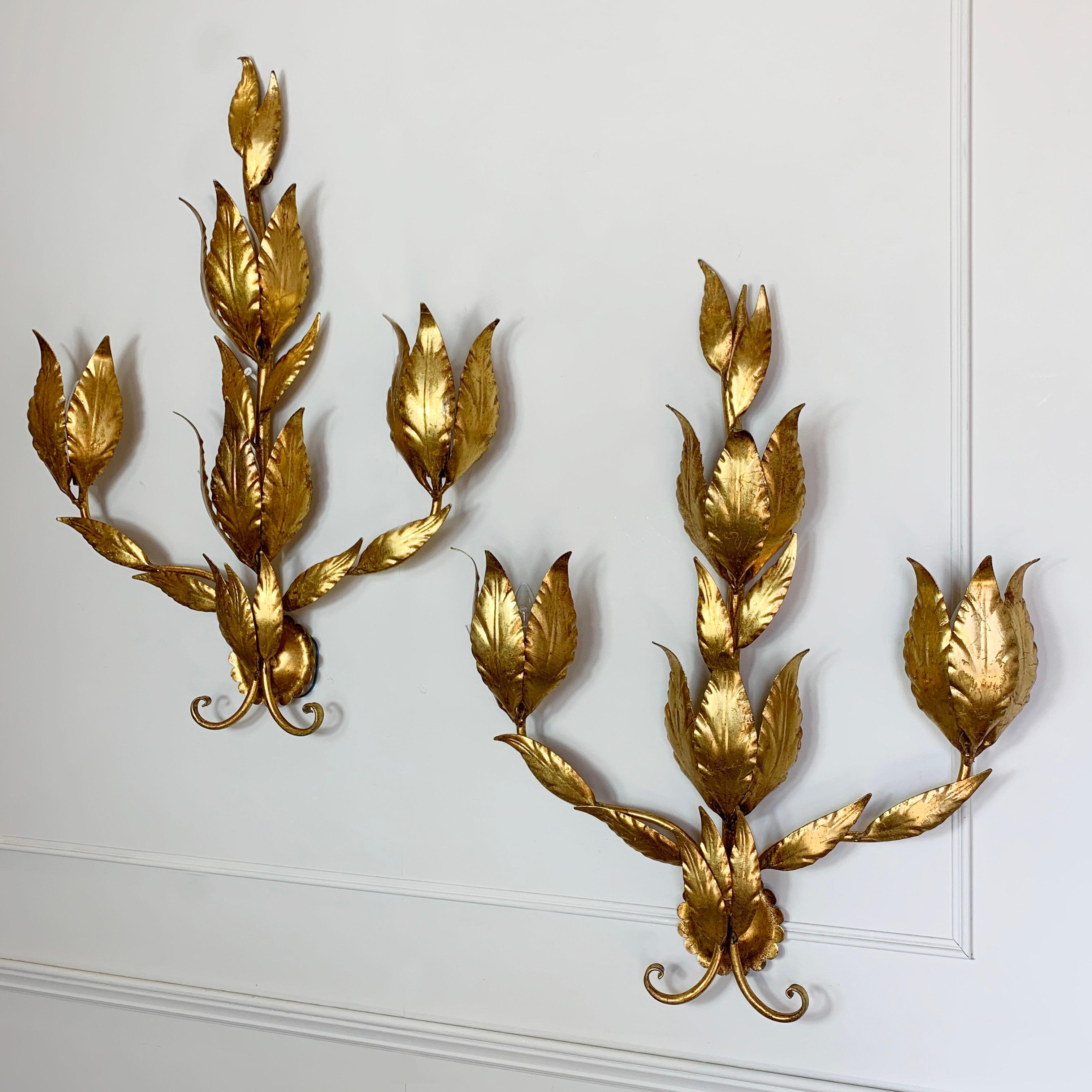 Hans Kogl Gold Leaf Wall Sconces 1970's Metal en venta