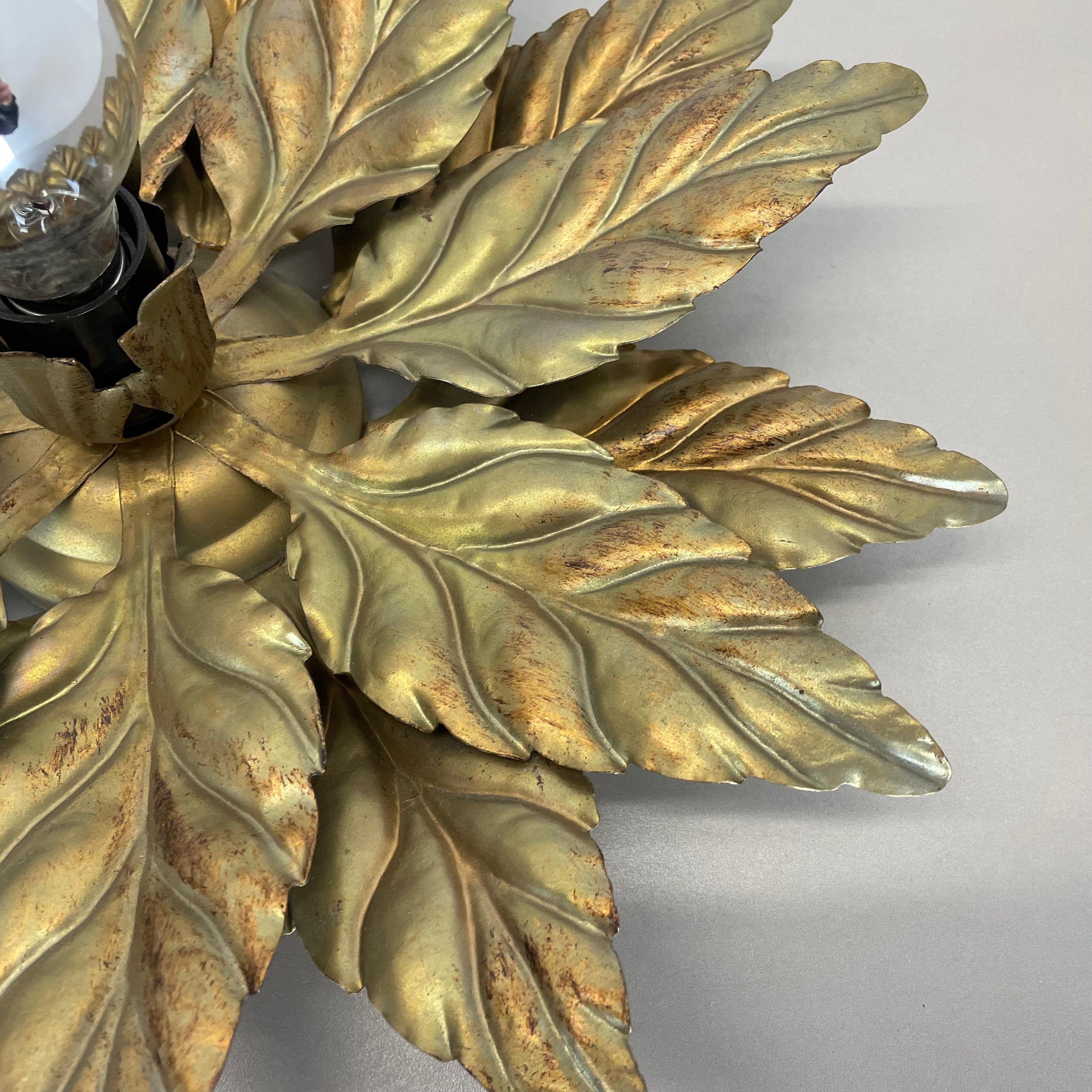 Hans Kogl Golden Florentiner Leaf Wall Ceiling Light Sconces, Italy, 1970s No 2 For Sale 2