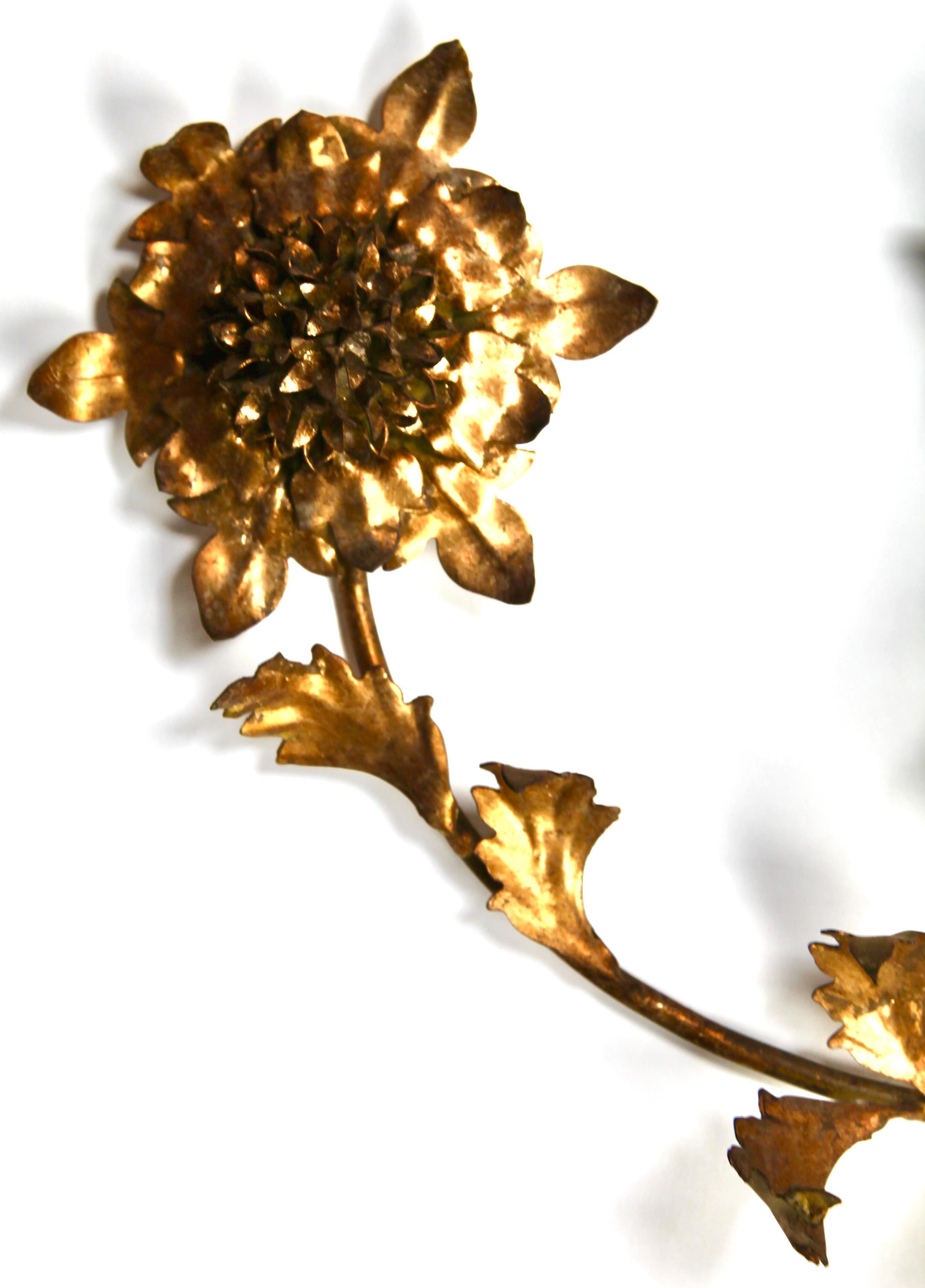 Hans Kögl Large Gilded Brass Flowers and Floral Leafs Wall Mound Lamp 5