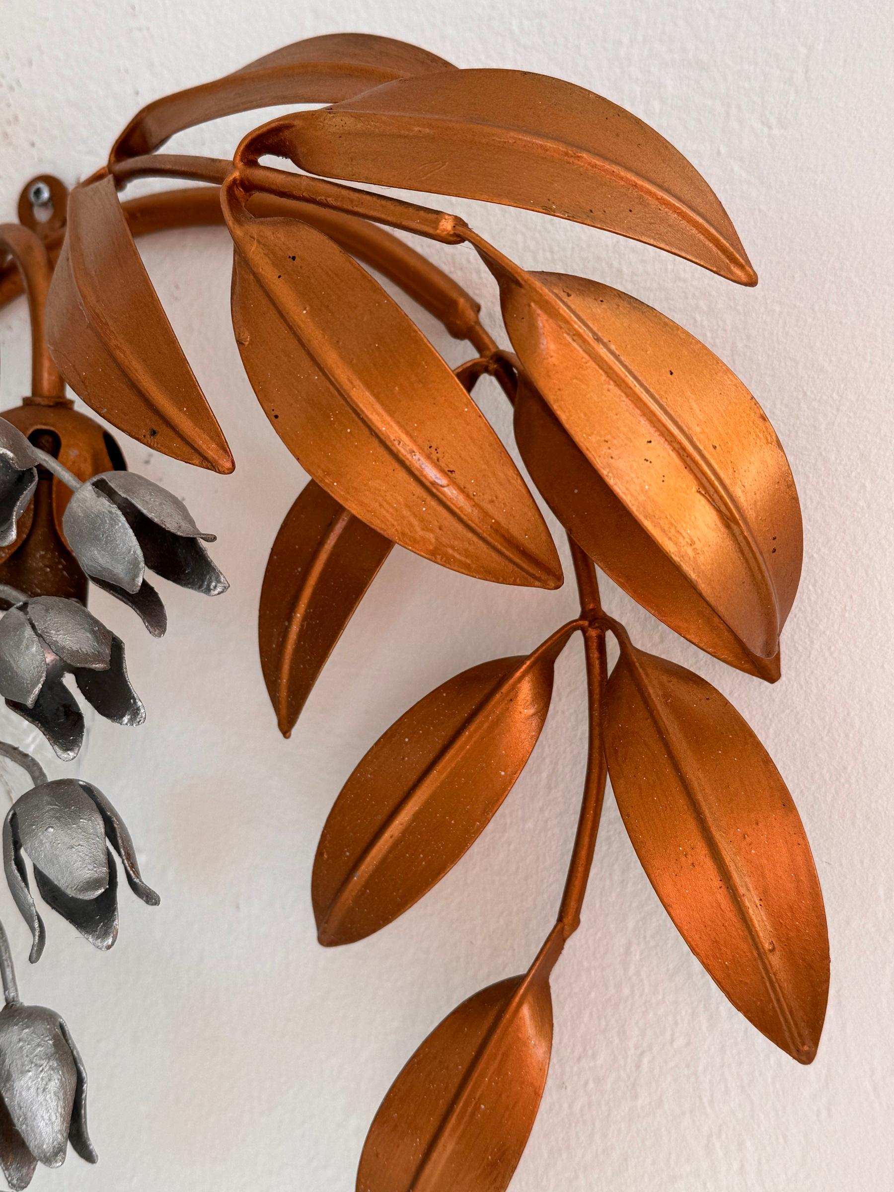 Hans Kögl Large Mid-century Wisteria Gilt 'Golden Rain' Metal Wall Sconce For Sale 5