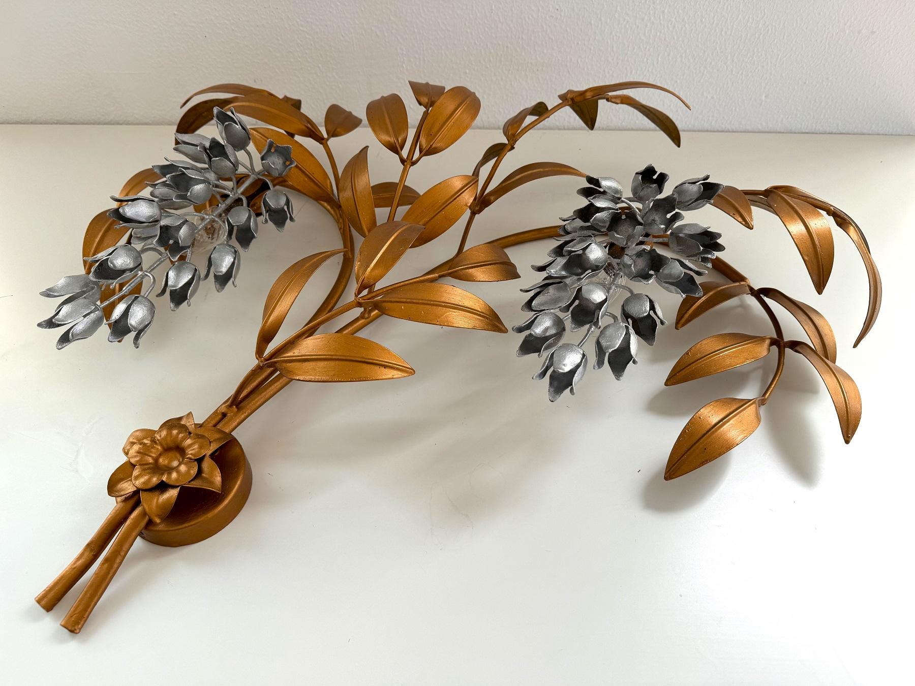 Hans Kögl Large Mid-century Wisteria Gilt 'Golden Rain' Metal Wall Sconce For Sale 8