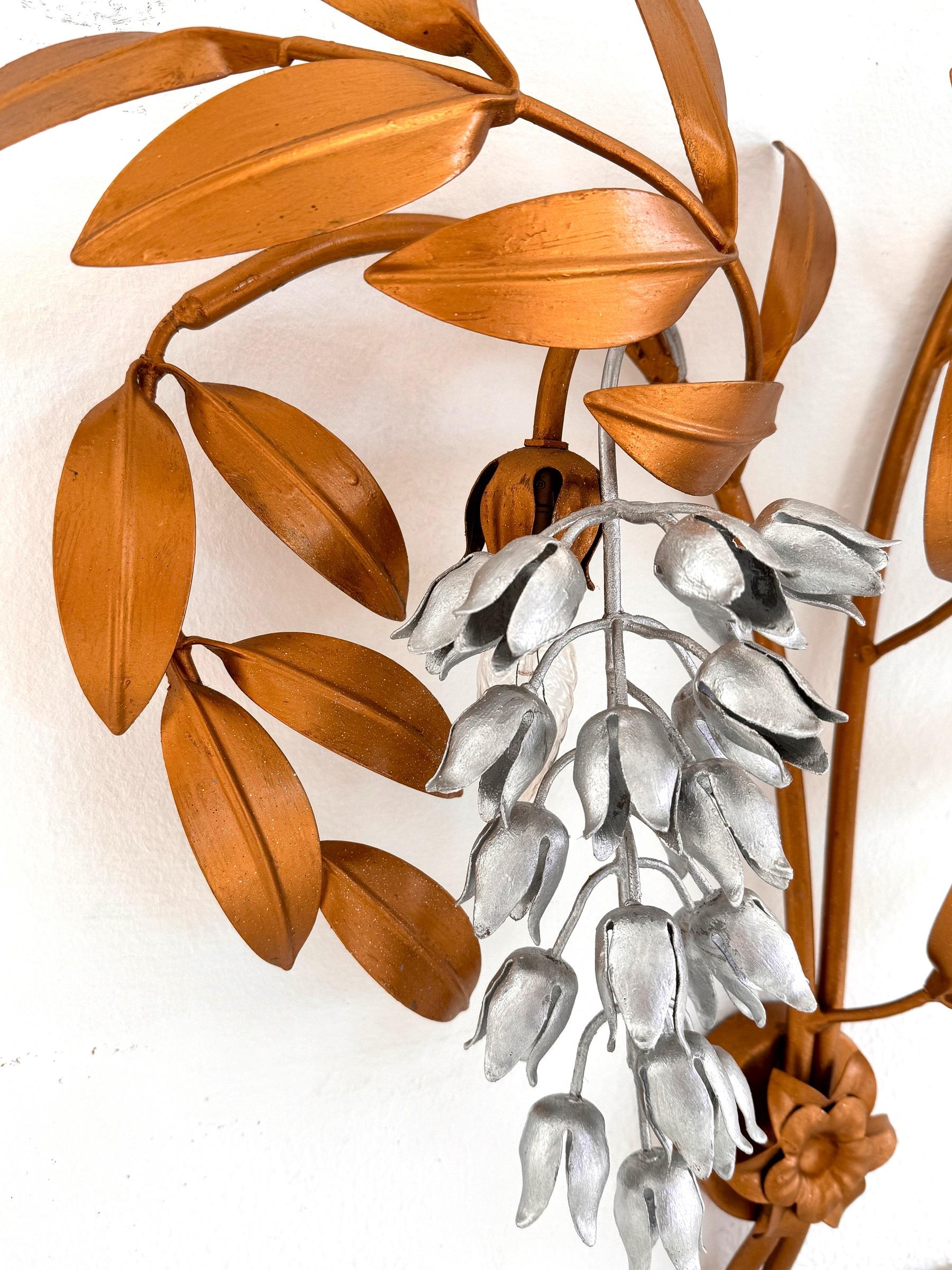 Hans Kögl Large Mid-century Wisteria Gilt 'Golden Rain' Metal Wall Sconce For Sale 2