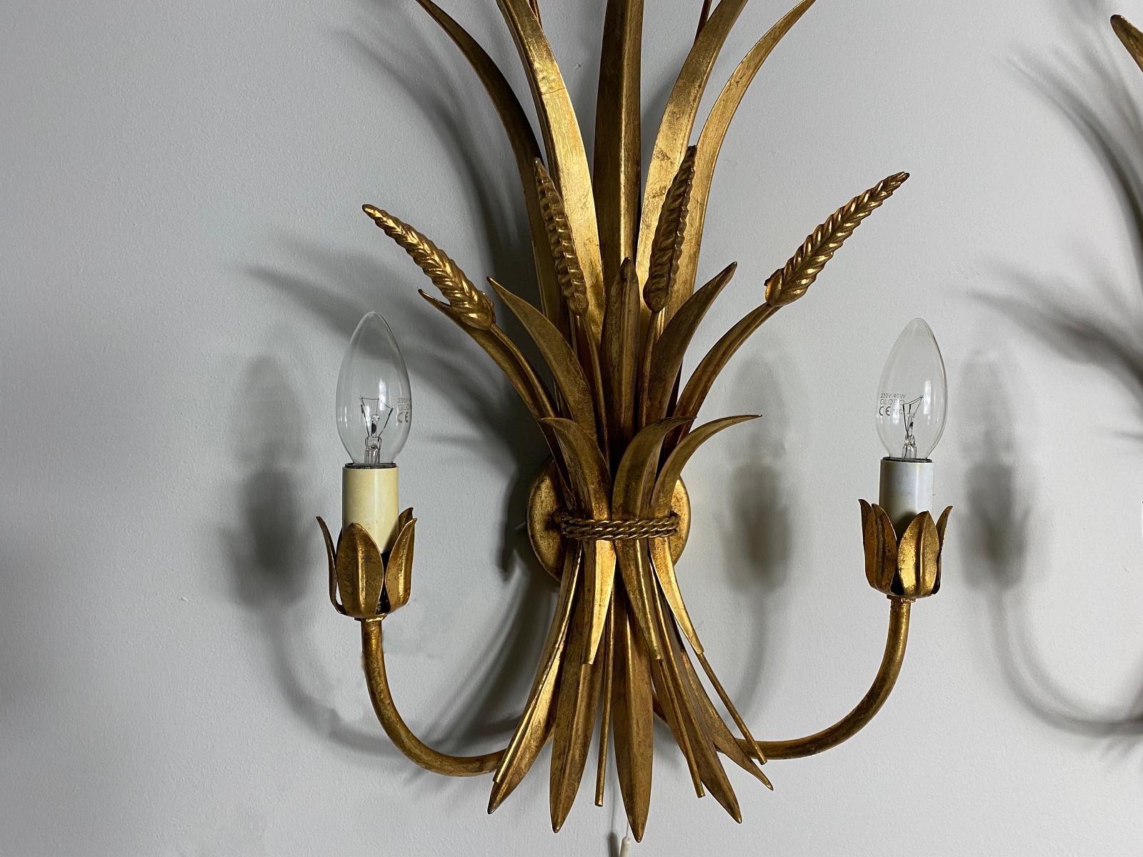 HANS KÖGL Pair Gilded Wheat Hollywood Regency Sconce Wall Lights, 1970s, Germany In Good Condition For Sale In Biebergemund, Hessen