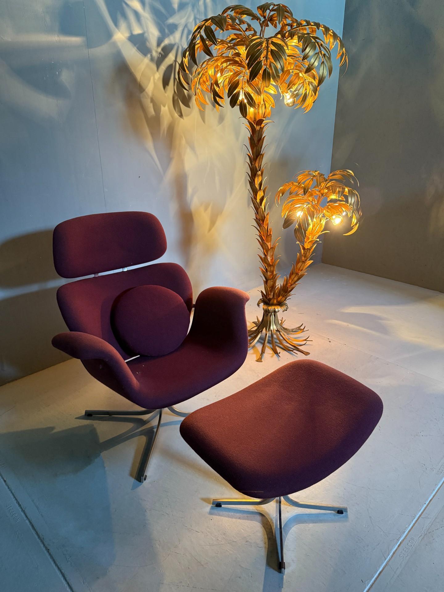 Vintage Gold Palms Vintage, lampe palmier à deux troncs, plaquée or, par Hans Kögl, Allemagne. Cette icône du design apporte tant d'atmosphère et de chaleur. Il raconte l'histoire d'une ambiance de grande classe à Hollywood Regency, de films