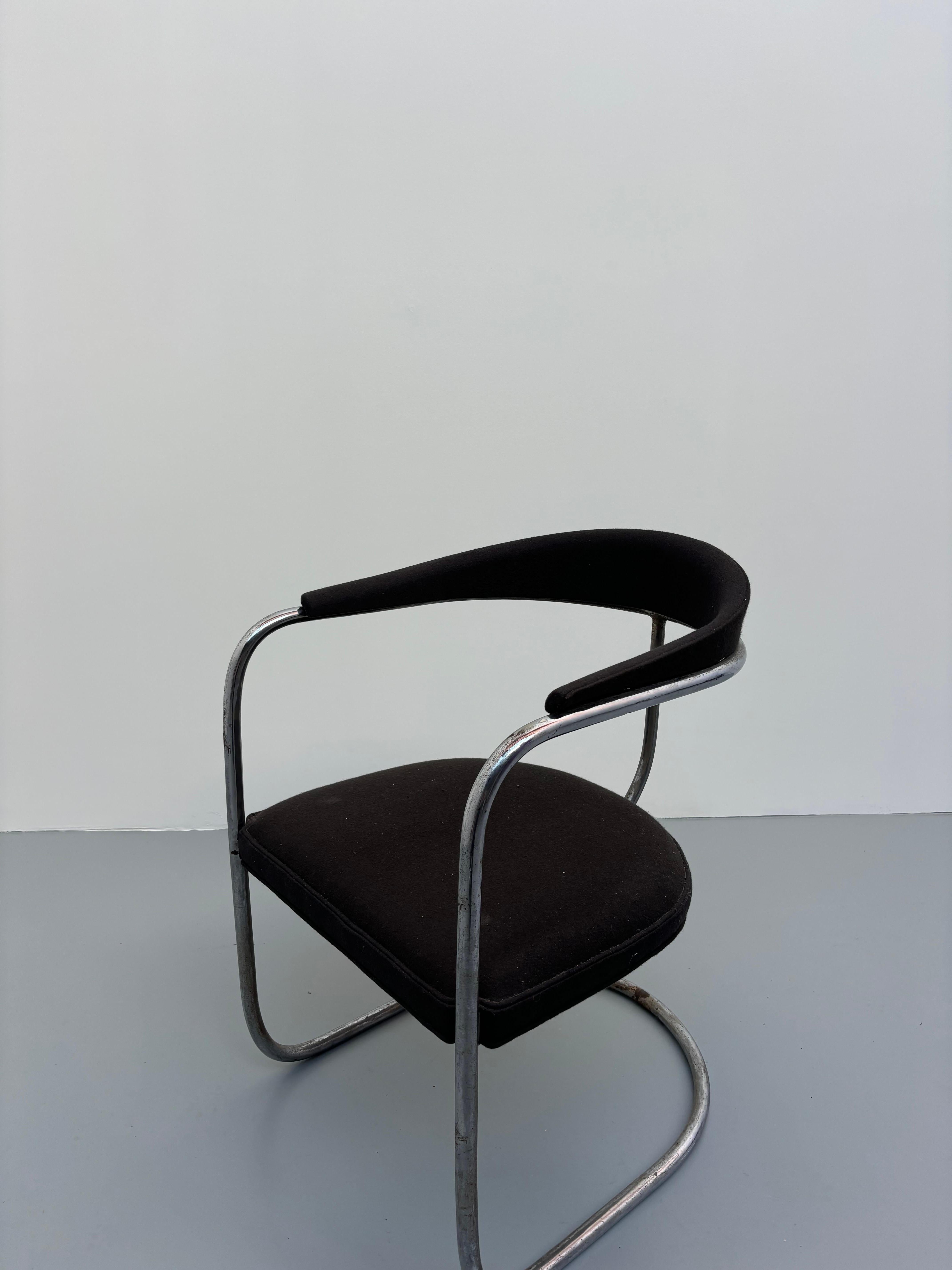 Art Déco Poltrona modernista Hans Luckhardt in vendita