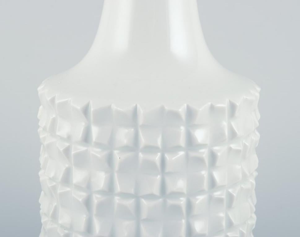 Modern Hans Merz for Meissen, large narrow-necked porcelain vase, 1970s For Sale