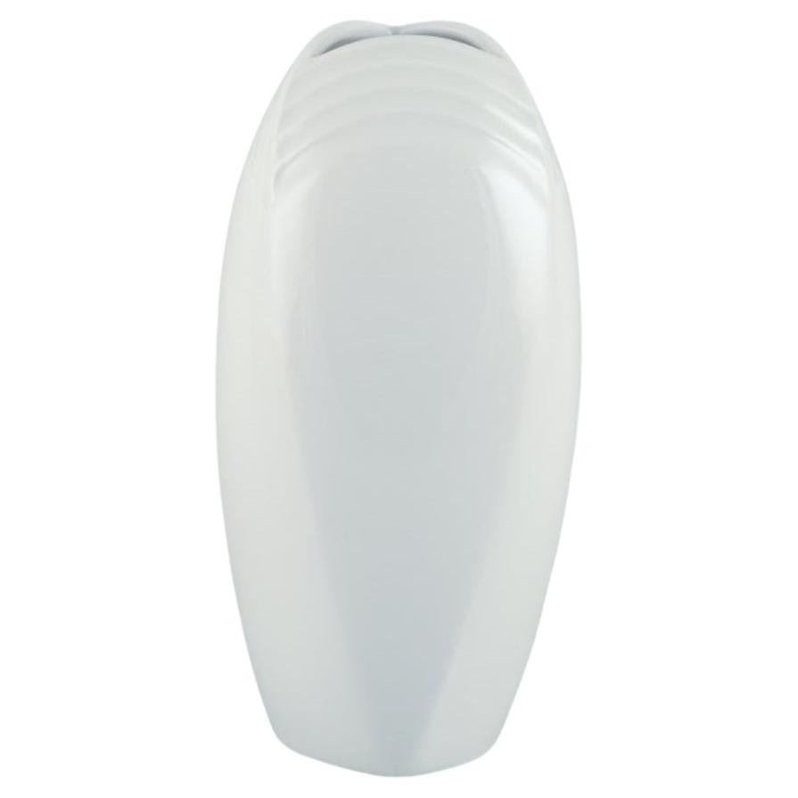 Hans Merz for Meissen, large porcelain vase in a modern design. For Sale