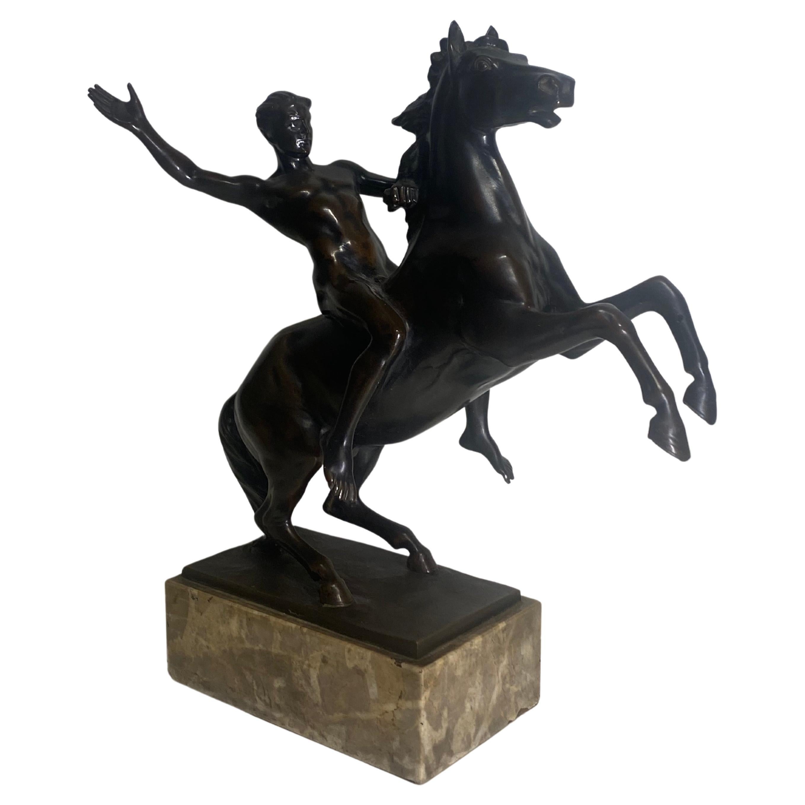 Hans Muller (Autrichien 1873-1937) Sculpture en bronze d'un cheval et d'un cavalier masculin nu  en vente 7