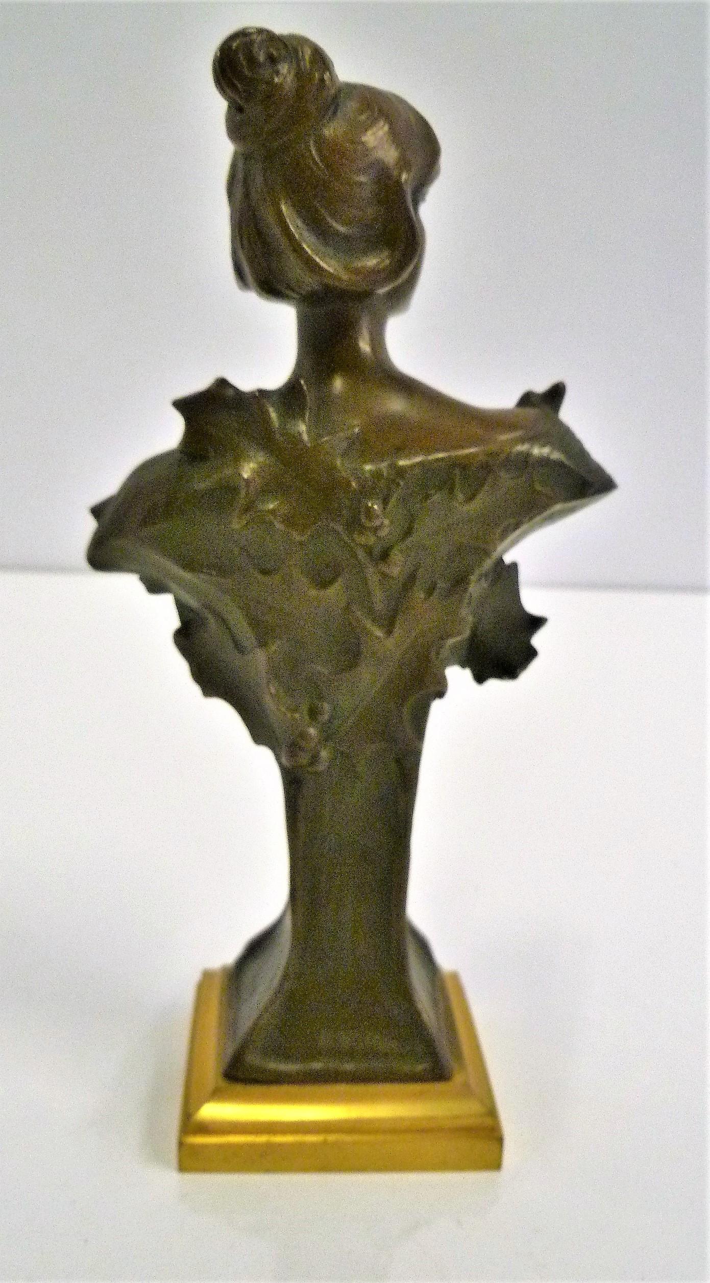 Hans Müller, Austrian Early 1900s Petite Jugenstil Bronze and Gilt Bust For Sale 5