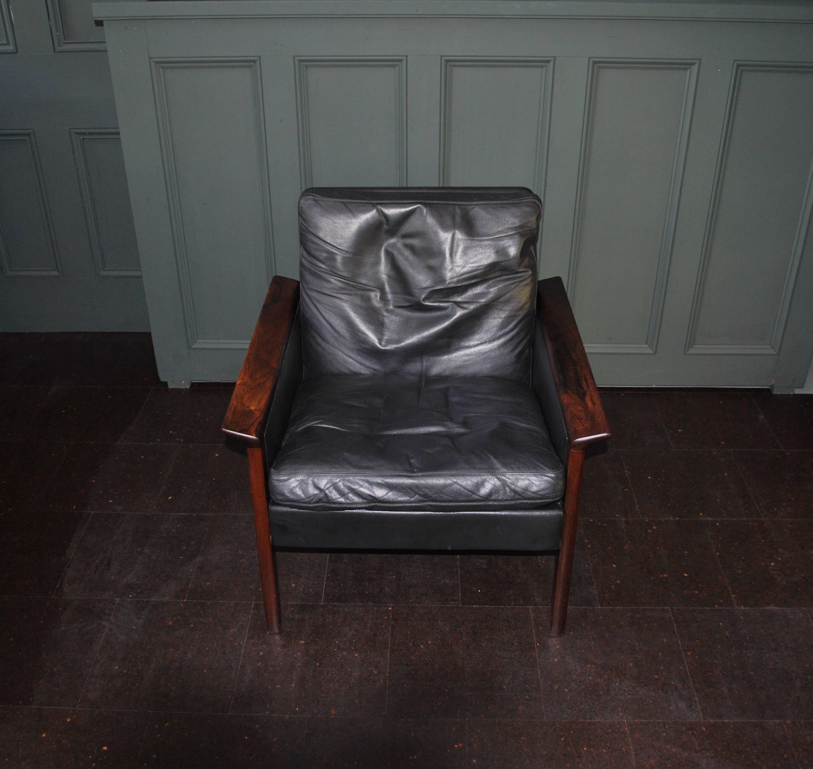 Hans Olsen Armchair, Model 500 2