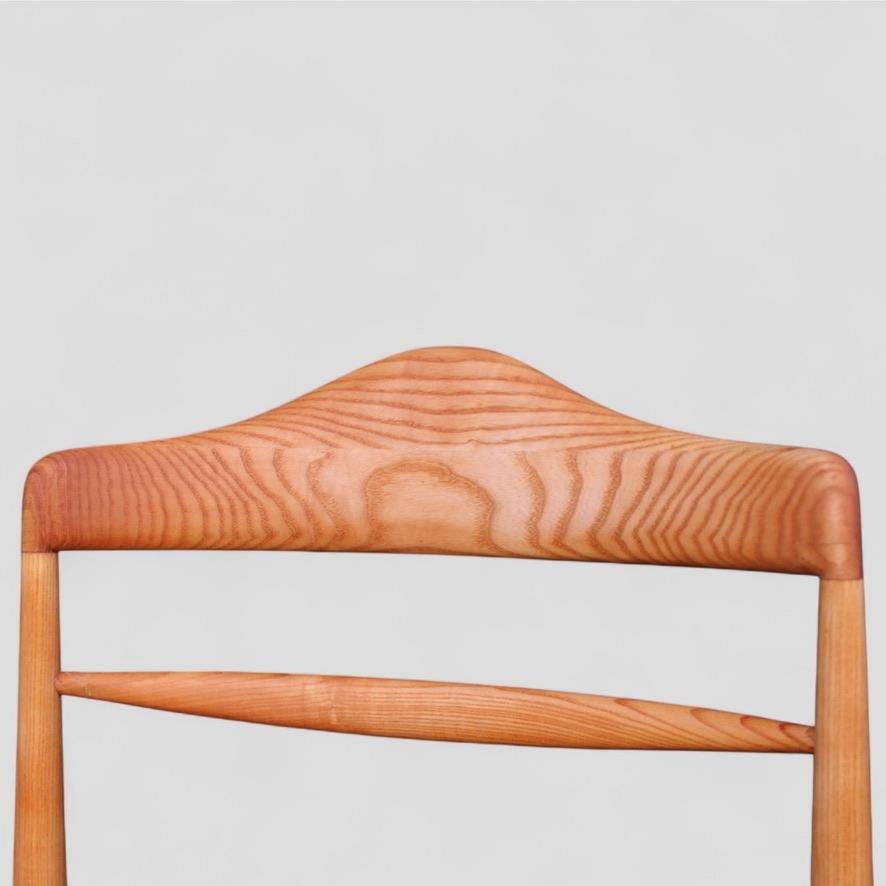 Hans Olsen Sedia Valet in frassino e teak 1957, realizzata a mano da Verner Birksholm in vendita 6