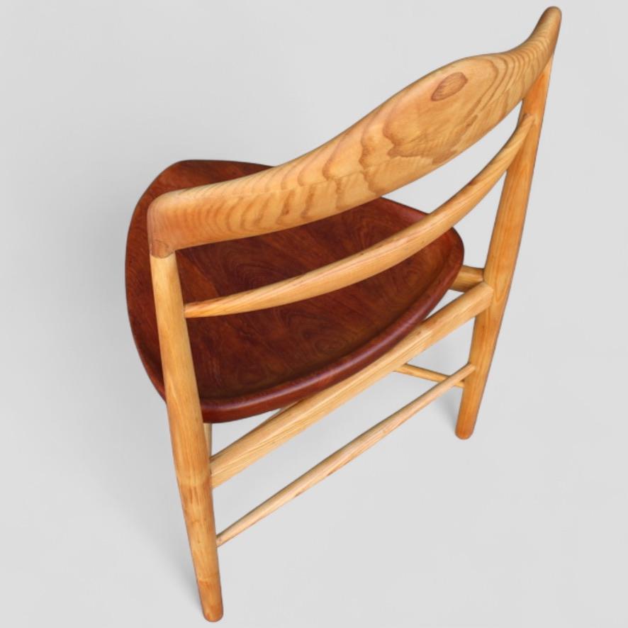 Hans Olsen Sedia Valet in frassino e teak 1957, realizzata a mano da Verner Birksholm in vendita 7