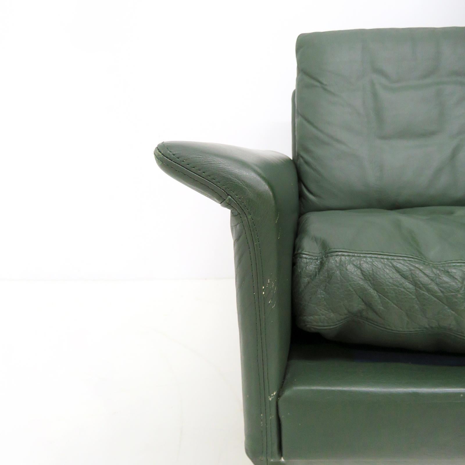 Hans Olsen Club Chairs & Ottoman, 1960 For Sale 2