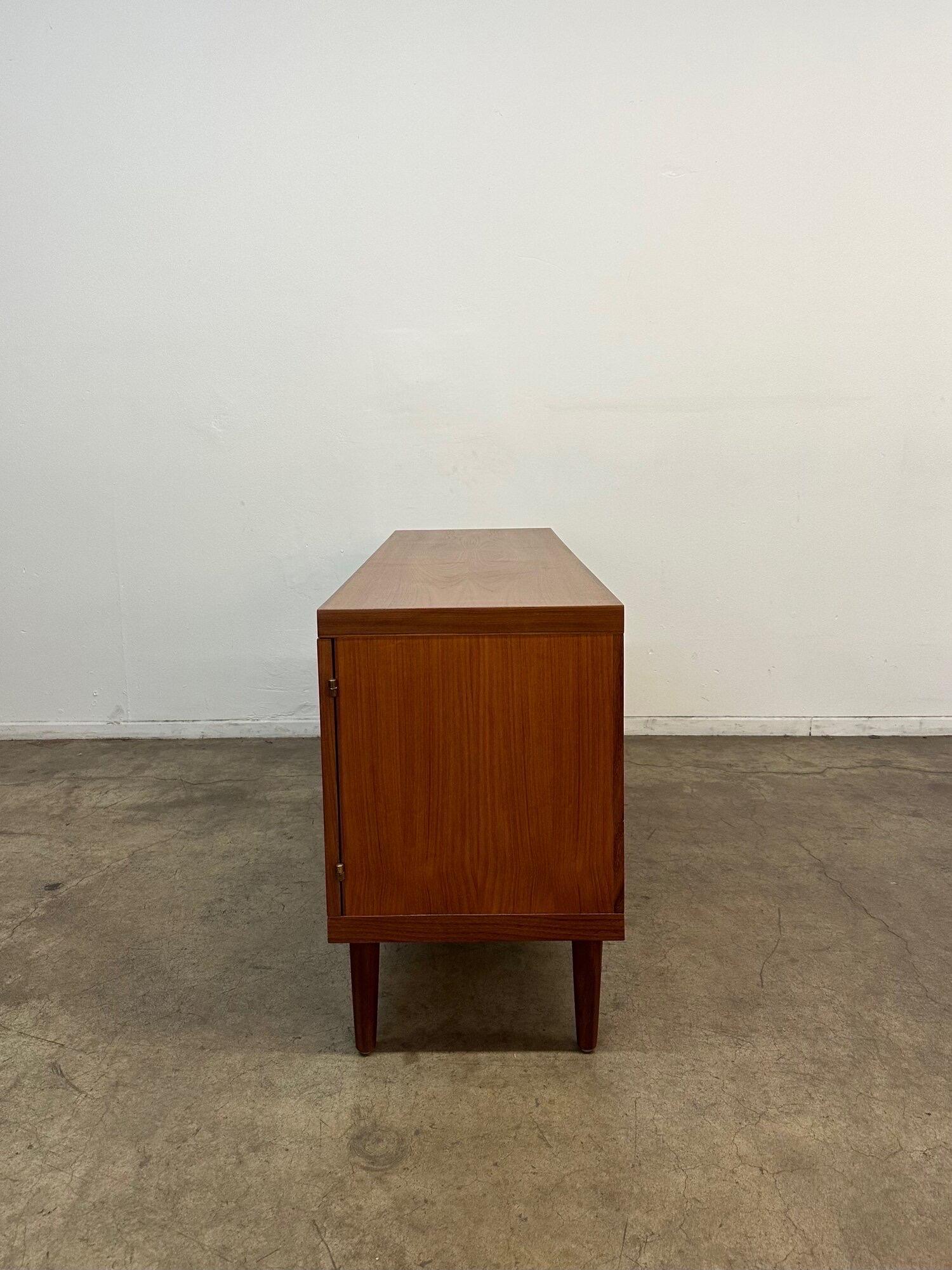 Hans Olsen Compact Credenza 3