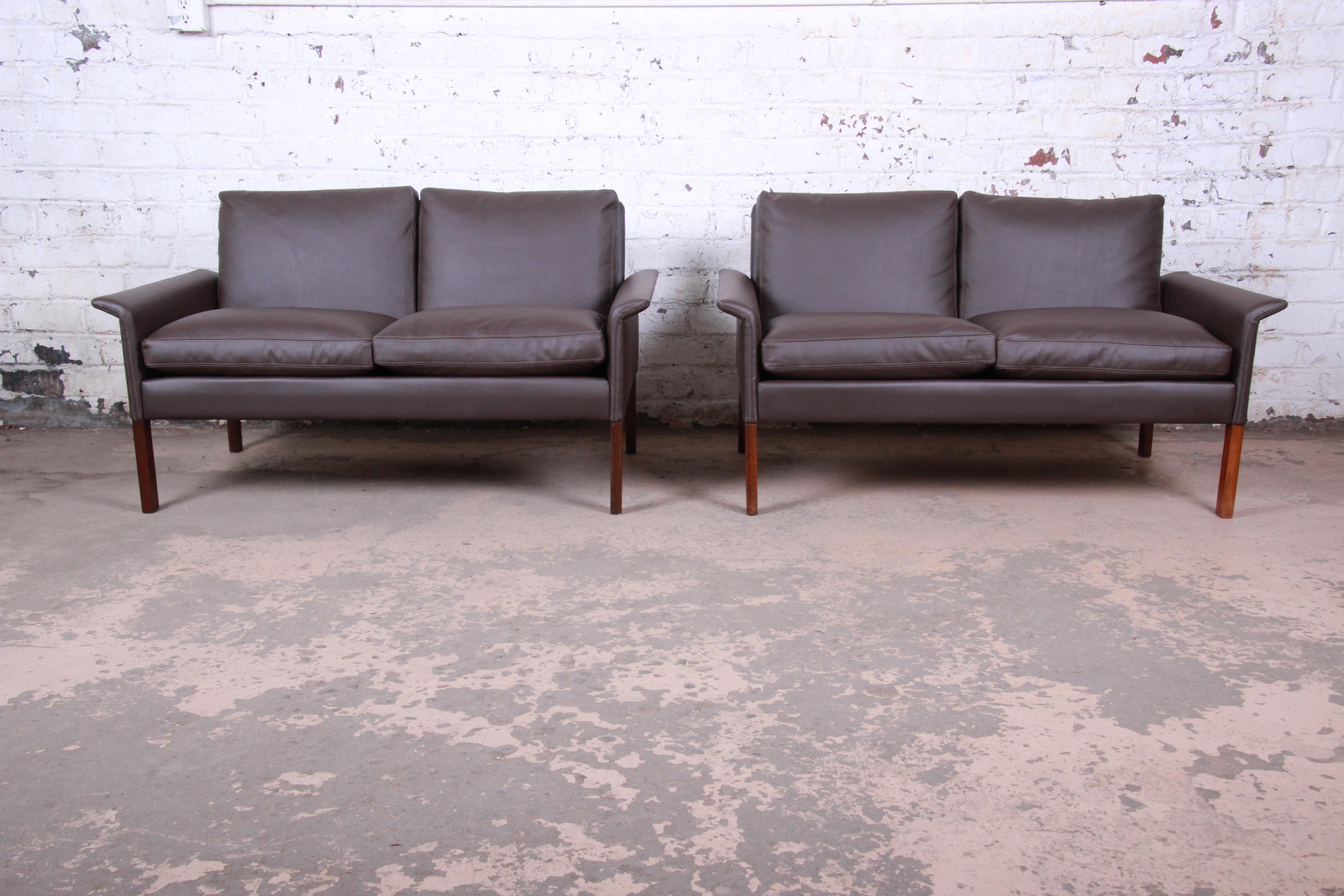 Hans Olsen Danish Modern Rosewood and Leather Settee, Fully Restored 7