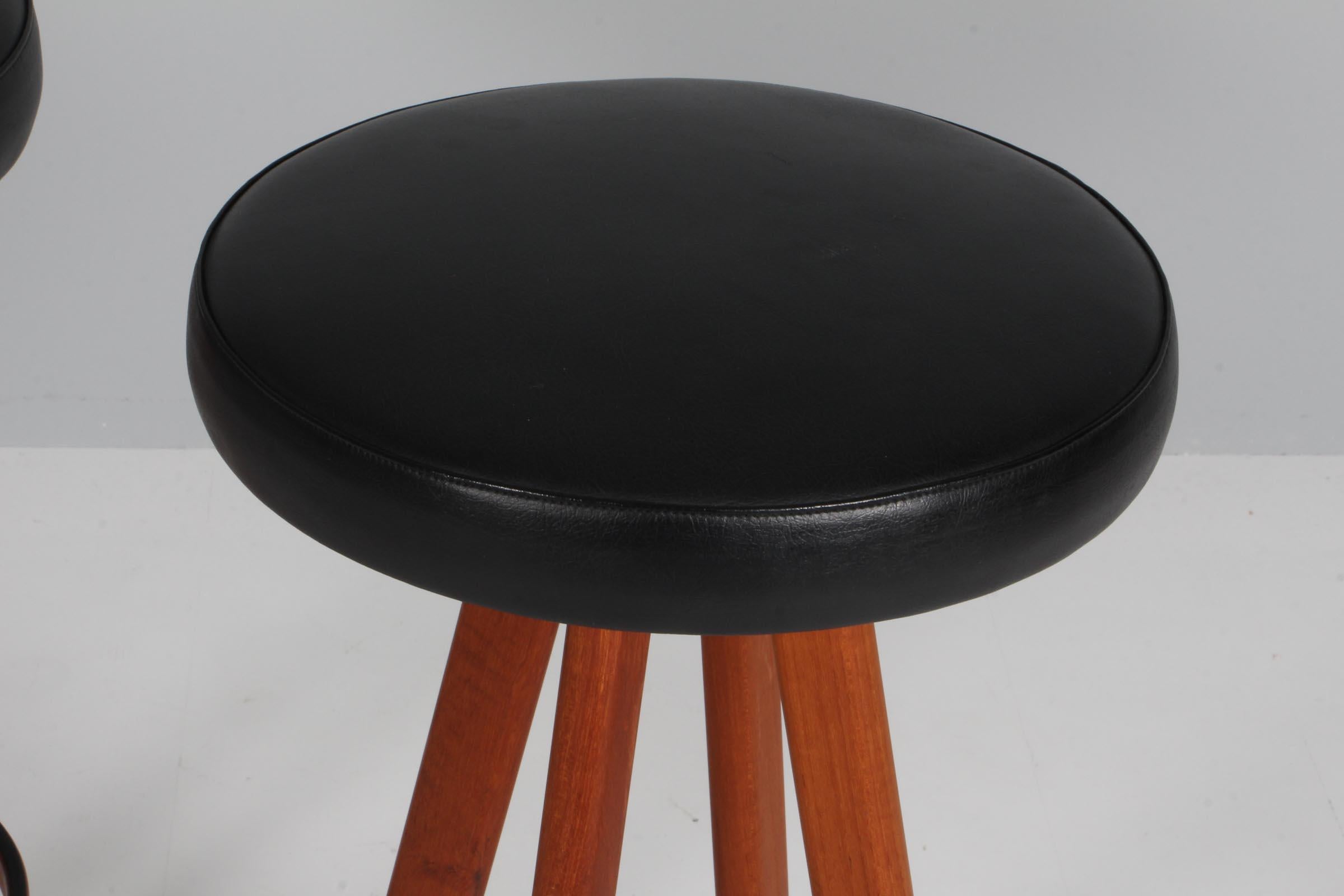 Scandinavian Modern Hans Olsen Dining Chairs / Side Chair For Sale