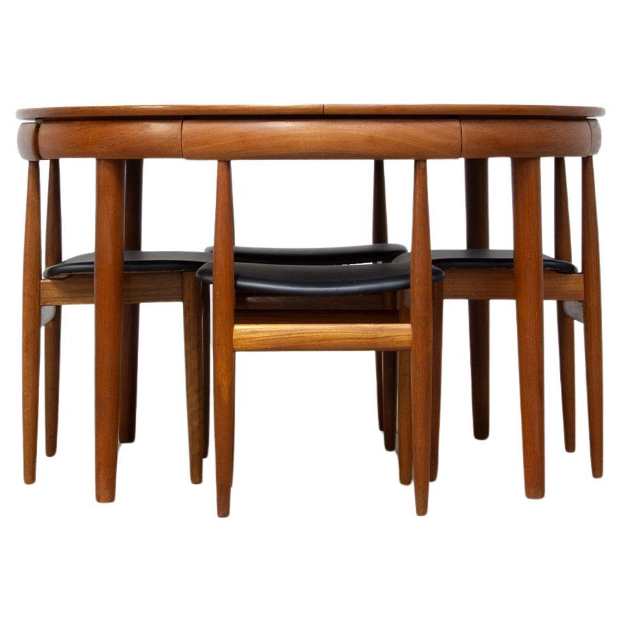Hans Olsen dining set Roundette model for Frem Rojle, 1960
s For Sale