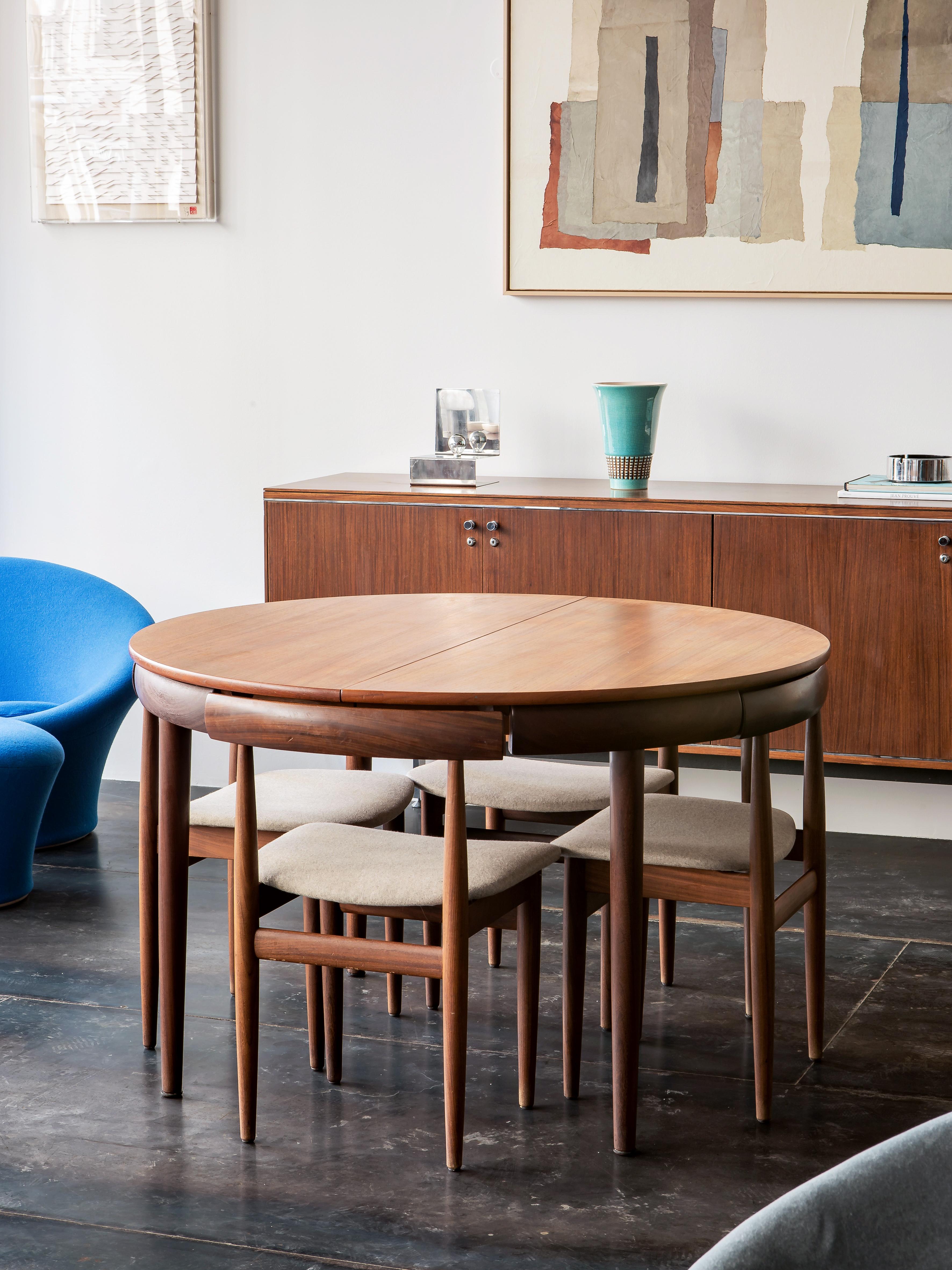 Hans Olsen dining table and chairs, 1960s For Sale at 1stDibs