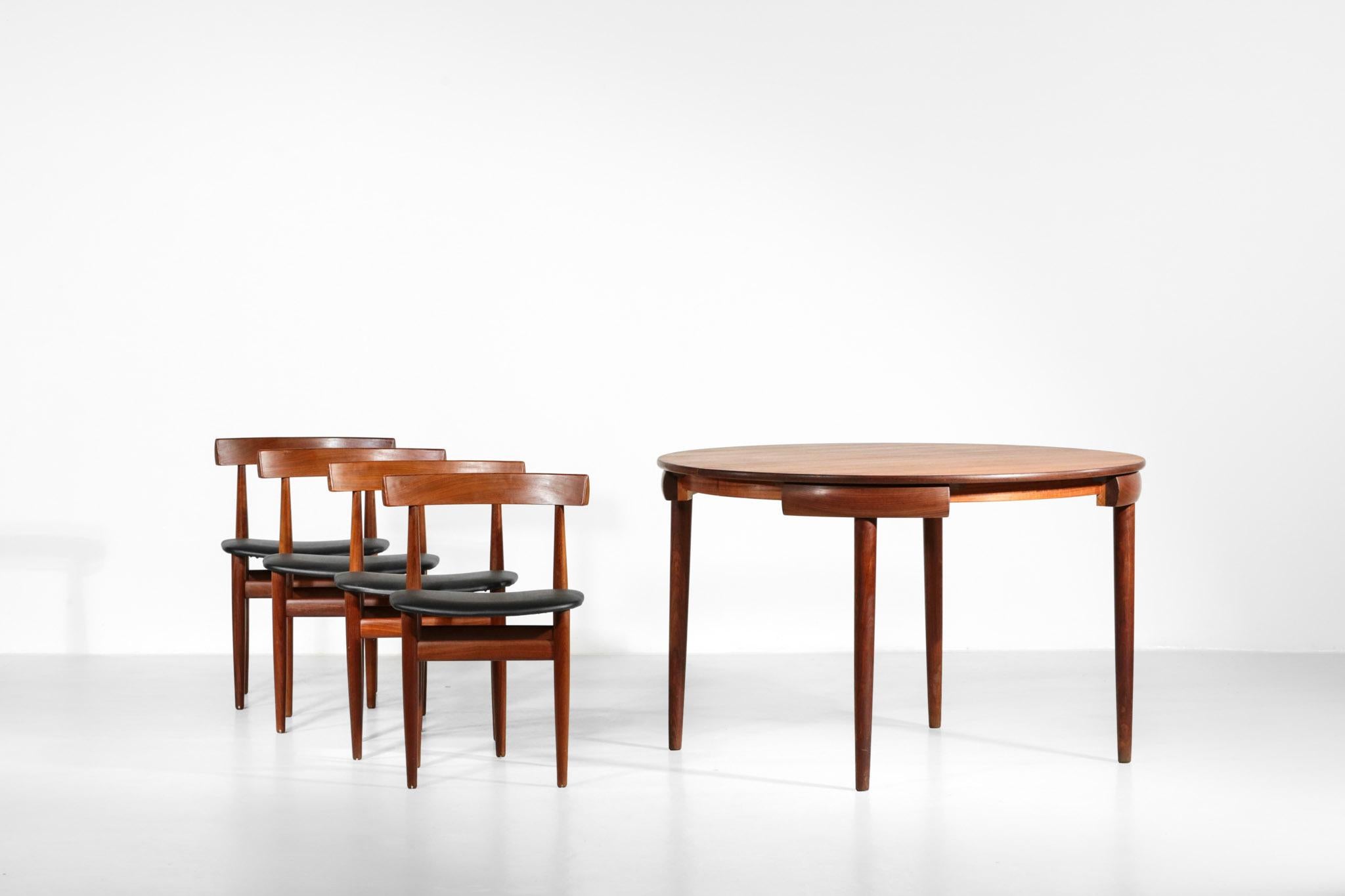 Hans Olsen Dining Table Set in Teak, Danish Design In Good Condition In Lyon, FR