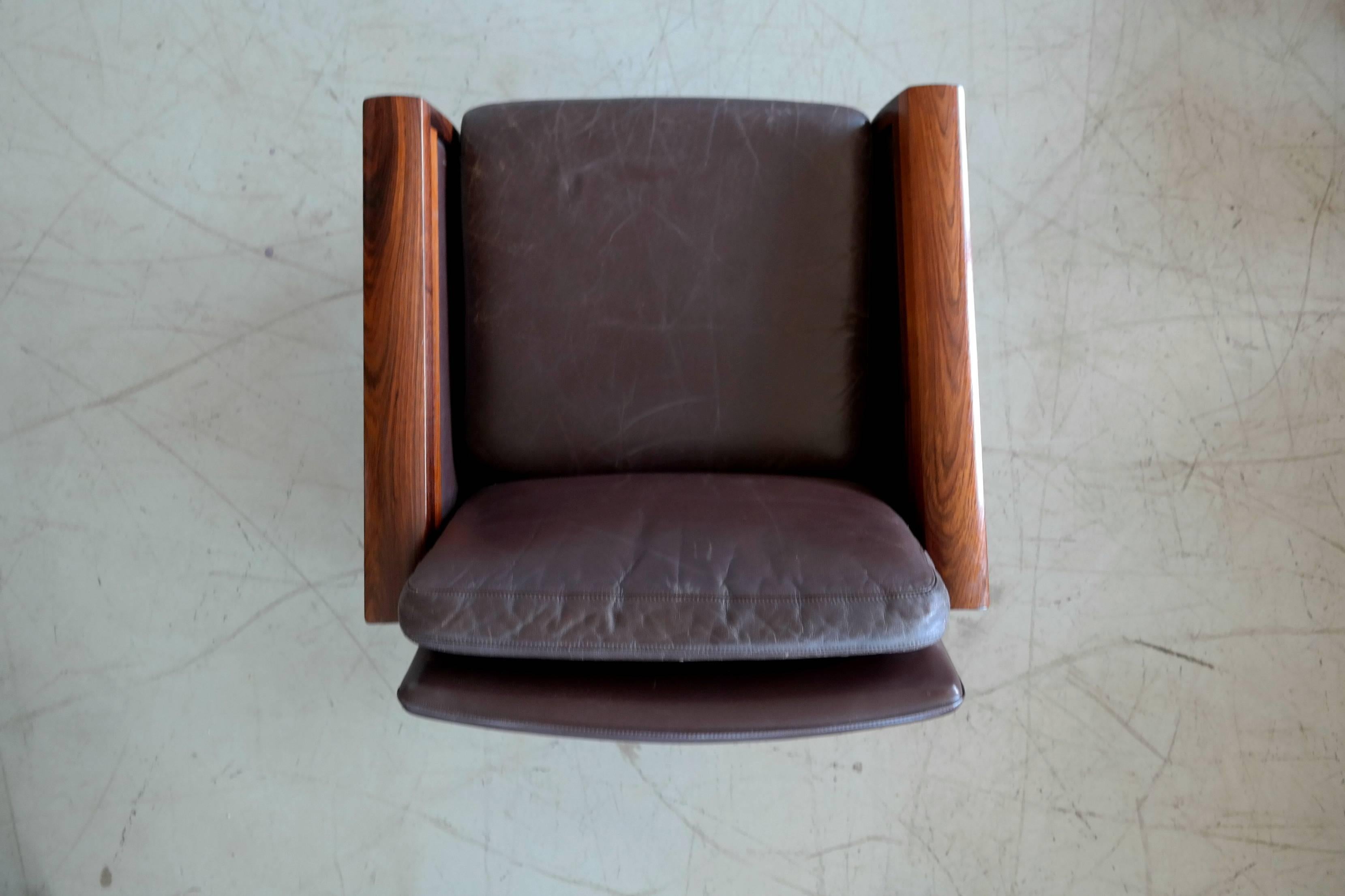 Hans Olsen Easy Chair in Cordovan Leather and Rosewood for Vatne, Norway 3