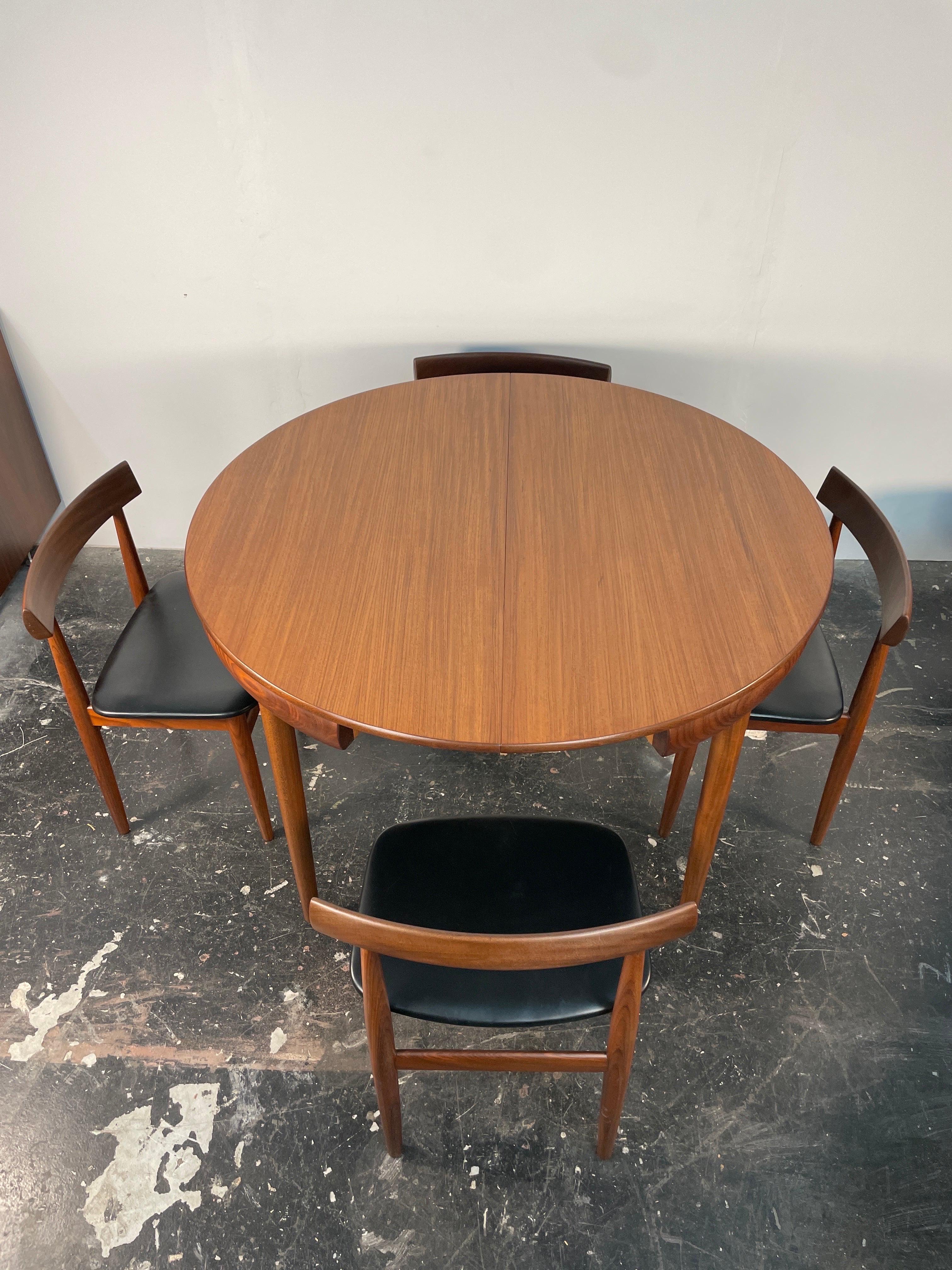Danish Hans Olsen Expandable Roundette with 4 Chairs