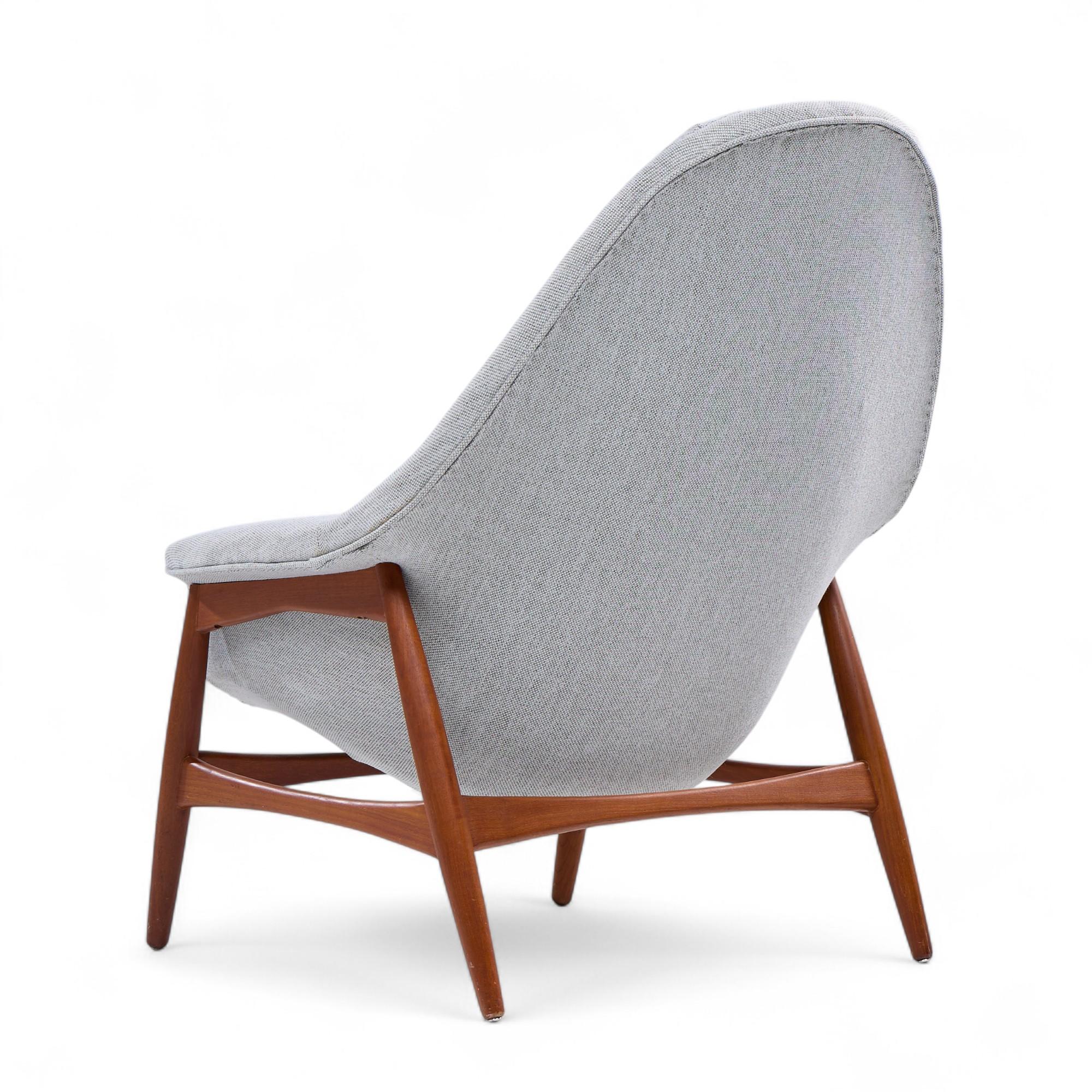 Hans Olsen for Bramin Møbler Mid Century Danish Sculptural Lounge Chairs - Pair For Sale 1