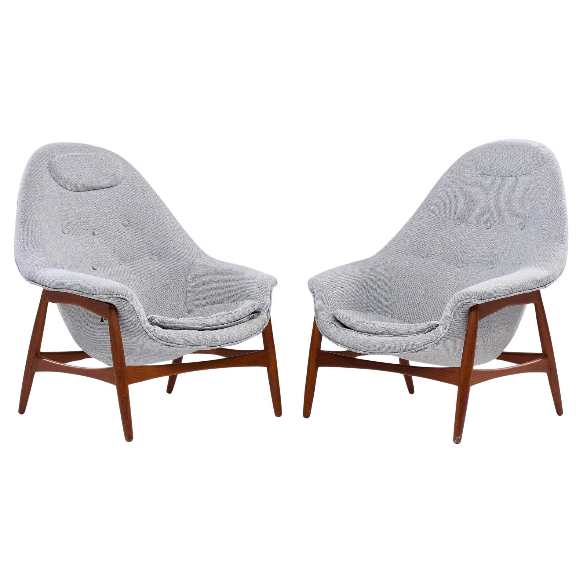 Hans Olsen for Bramin Møbler Mid Century Danish Sculptural Lounge Chairs - Pair For Sale