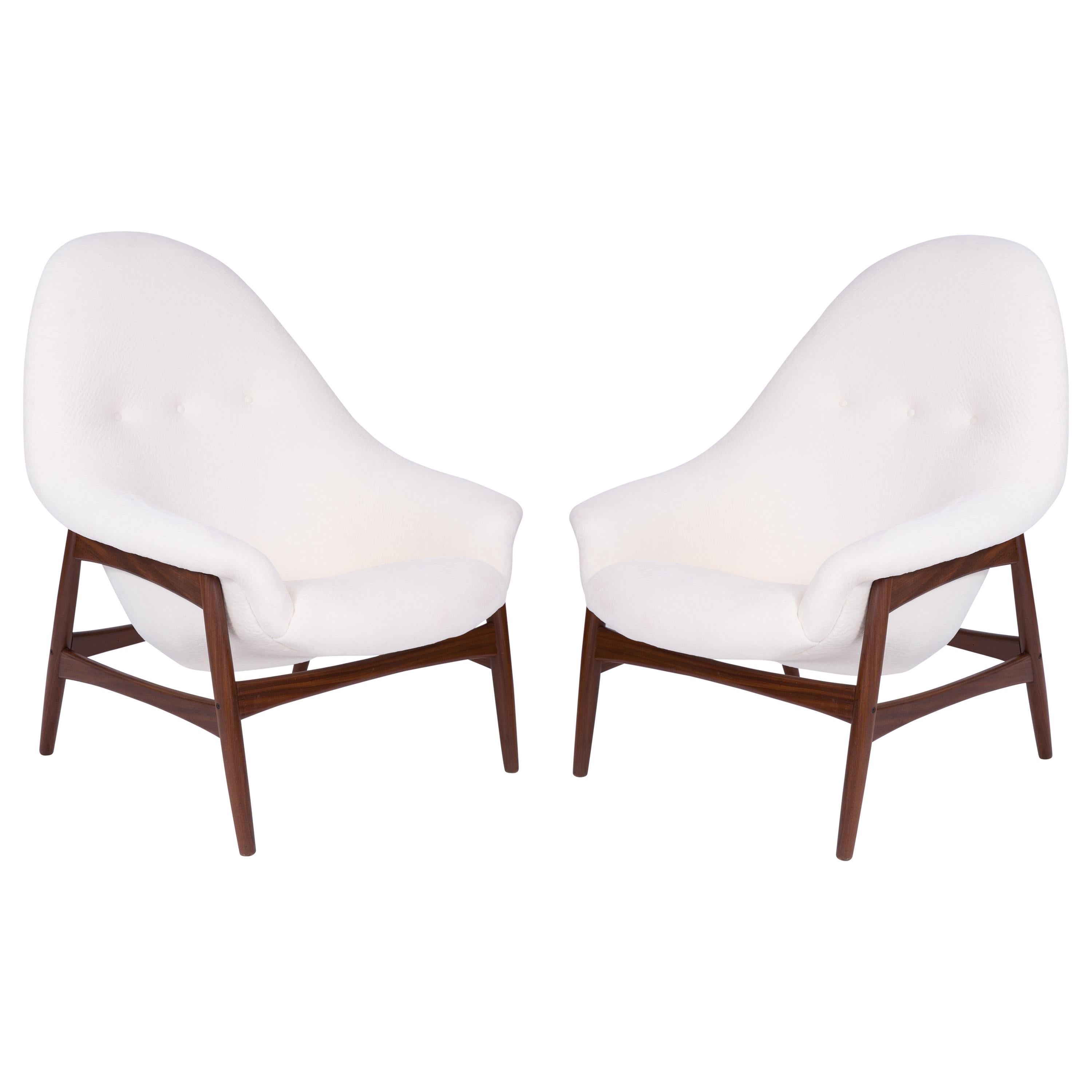 Hans Olsen for Bramin Sculptural Walnut Lounge Chairs with Off-White Upholstery
