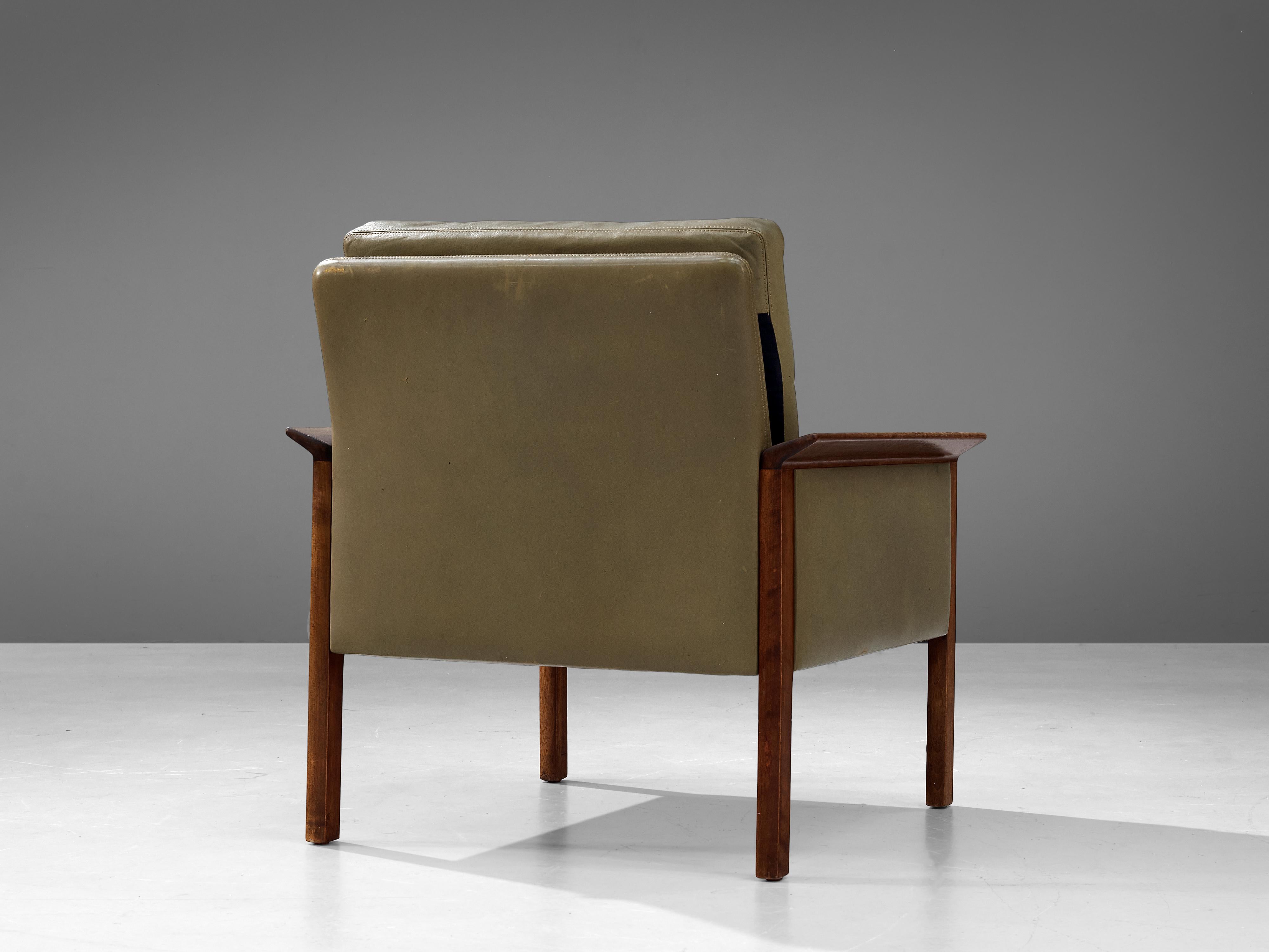 Danish Hans Olsen for C/S Møbler Lounge Chair Model ‘400’ in Walnut and Leather