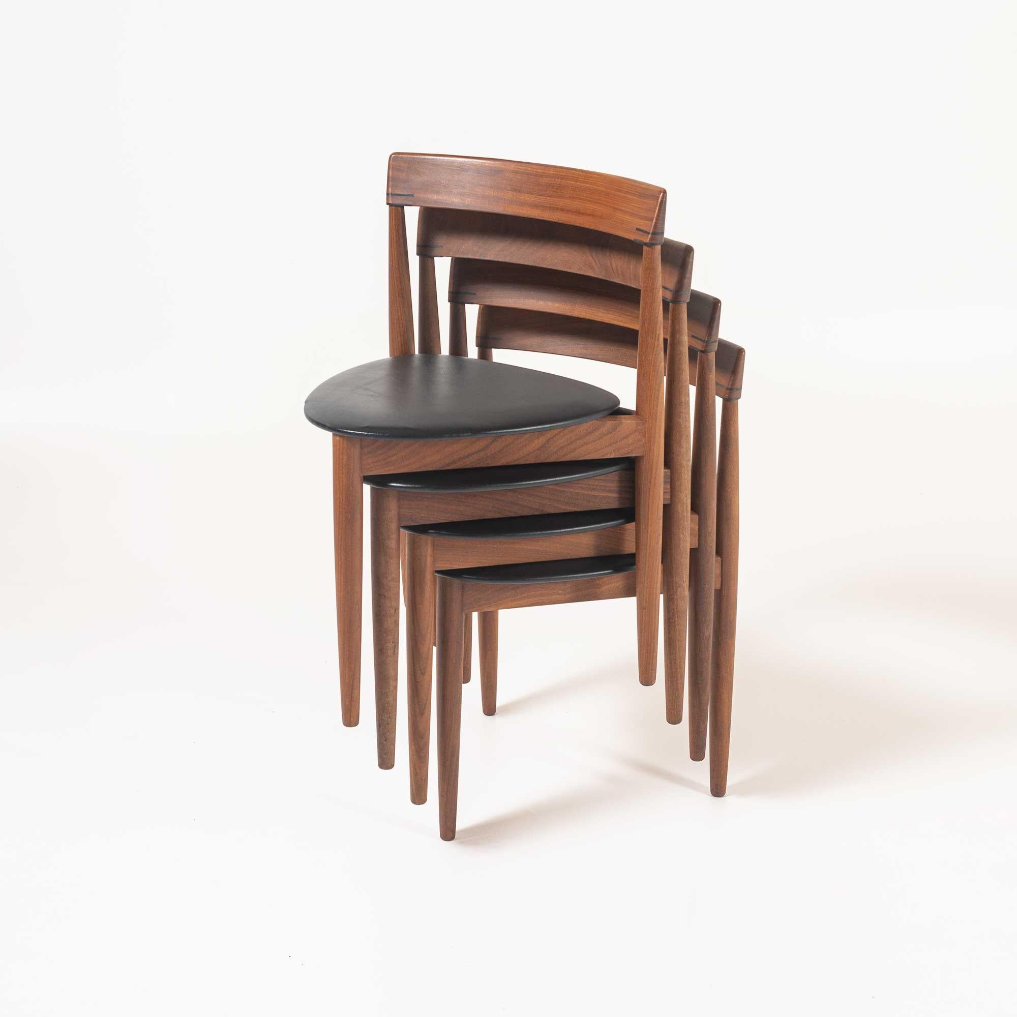 Mid-Century Modern Hans Olsen for Frem Rojle Three Leg Chair Dining Set