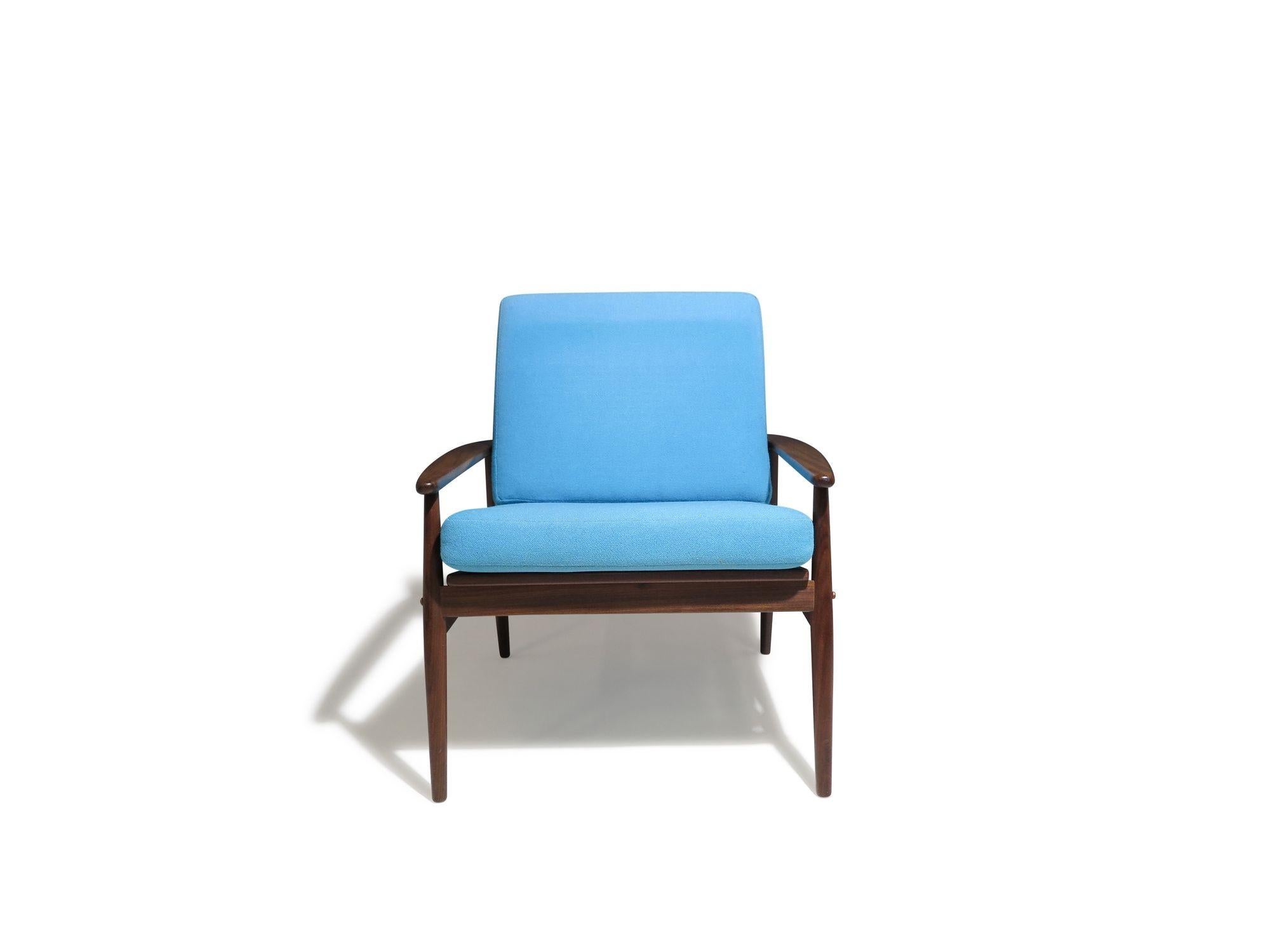 Hans Olsen para Juul Kristensen Silla de salón danesa de mediados de siglo con respaldo de caña Escandinavo moderno en venta