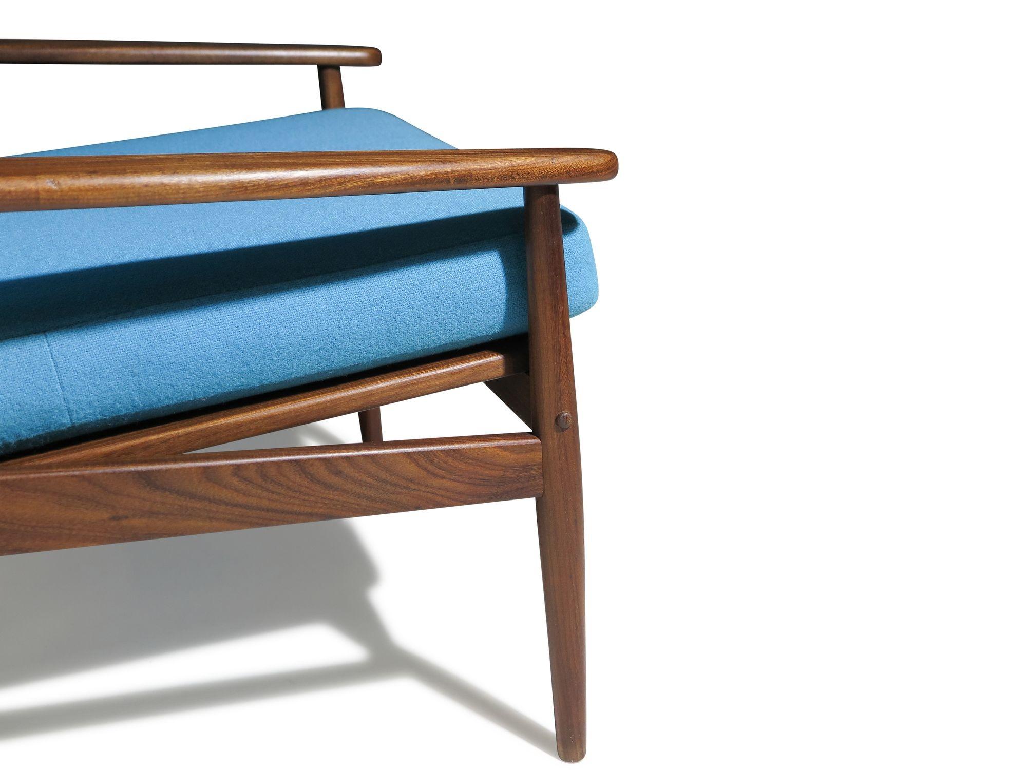 Hans Olsen para Juul Kristensen Silla de salón danesa de mediados de siglo con respaldo de caña Lana en venta